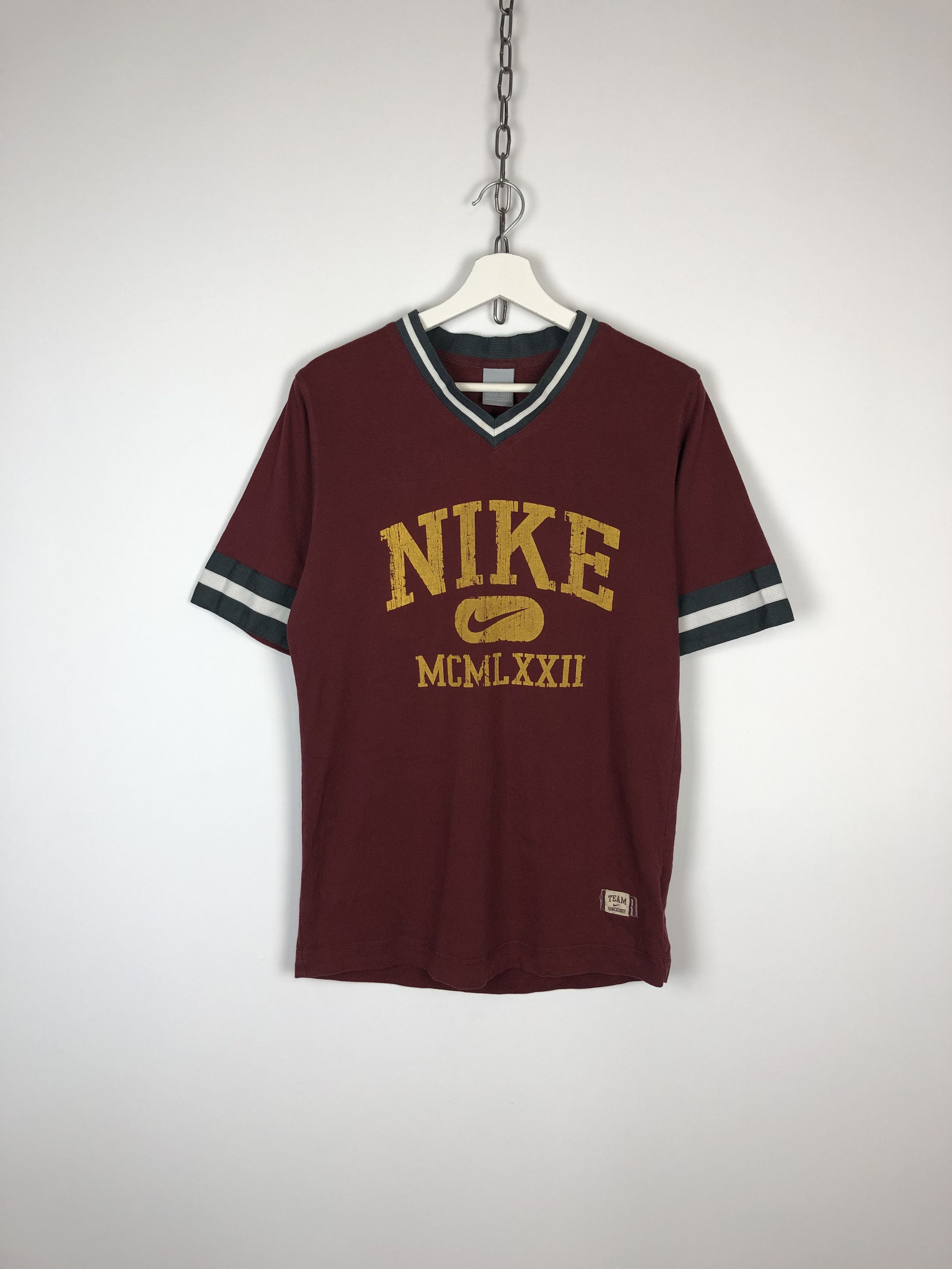 Nike Nike Vintage T-Shirt Center Logo Tee size S Red Size US S / EU 44-46 / 1 - 2 Thumbnail