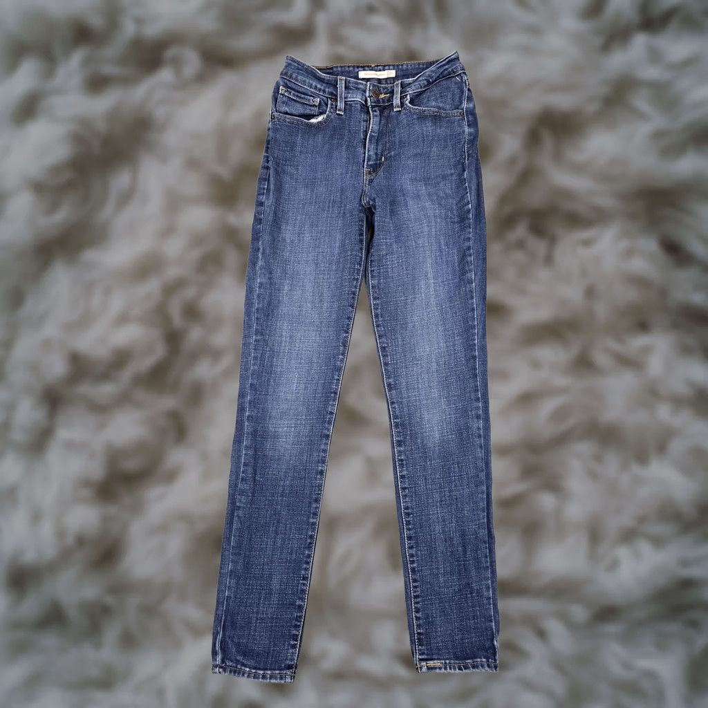 Levi's Levi's 721 High Rise Skinny Jeans Womens 27 Blue Medium Wash Stretch Denim Jeans Size 27 W27 L30 Size 27" / US 4 / IT 40 - 1 Thumbnail