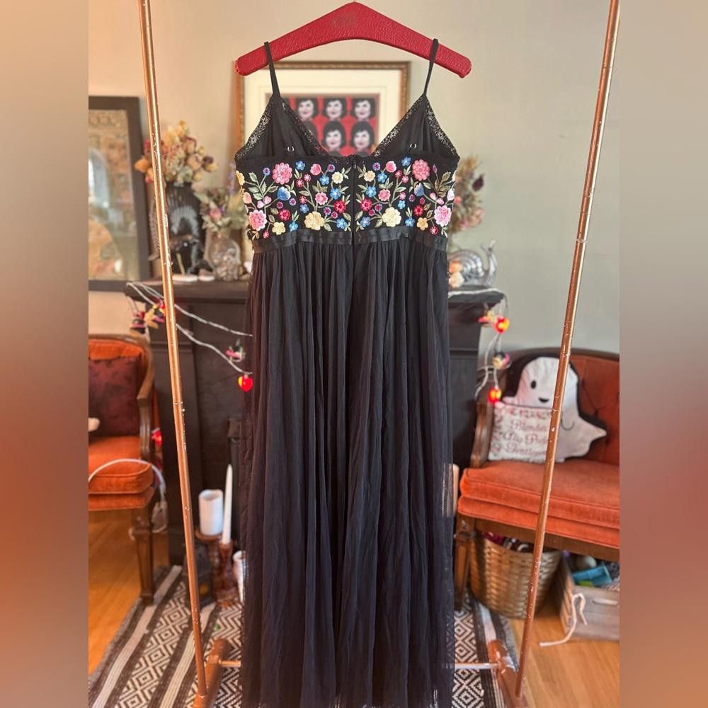 Designer Needle & Thread Flower Foliage Maxi Arya Dress Black Tulle Size XL / US 12-14 / IT 48-50 - 7 Thumbnail