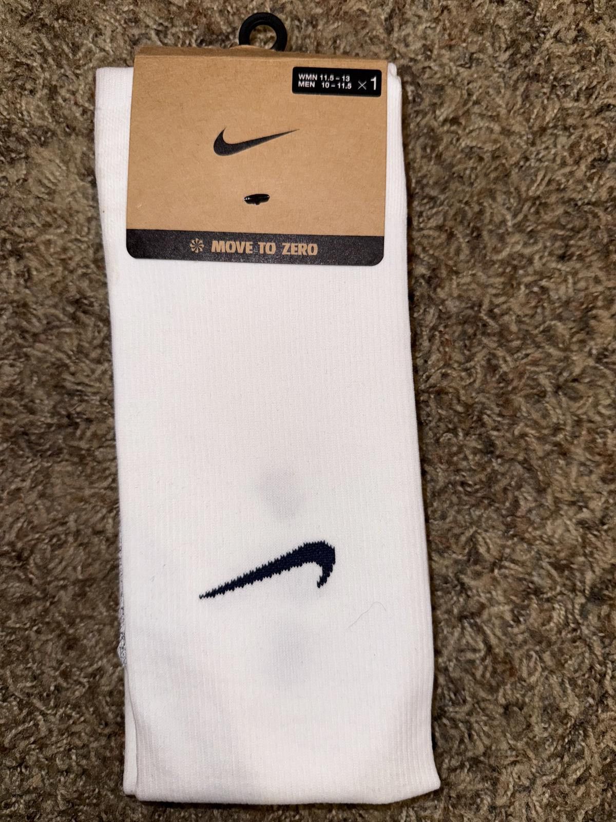 Nike Nike Men’s USA 2025-26 Home Vapor Strike Knee-High Socks Sample Size ONE SIZE - 1 Thumbnail
