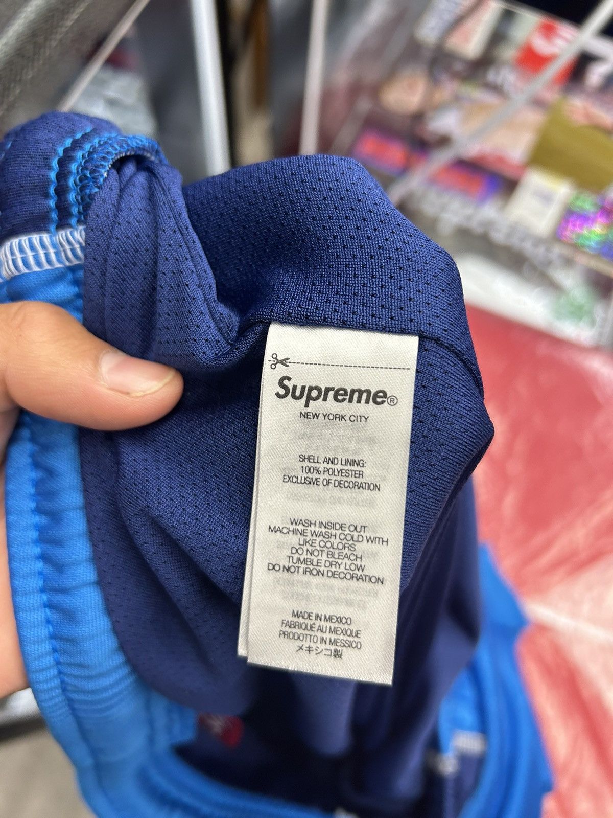 Supreme Supreme 30 year of dedication shorts Size US 30 / EU 46 - 8 Thumbnail