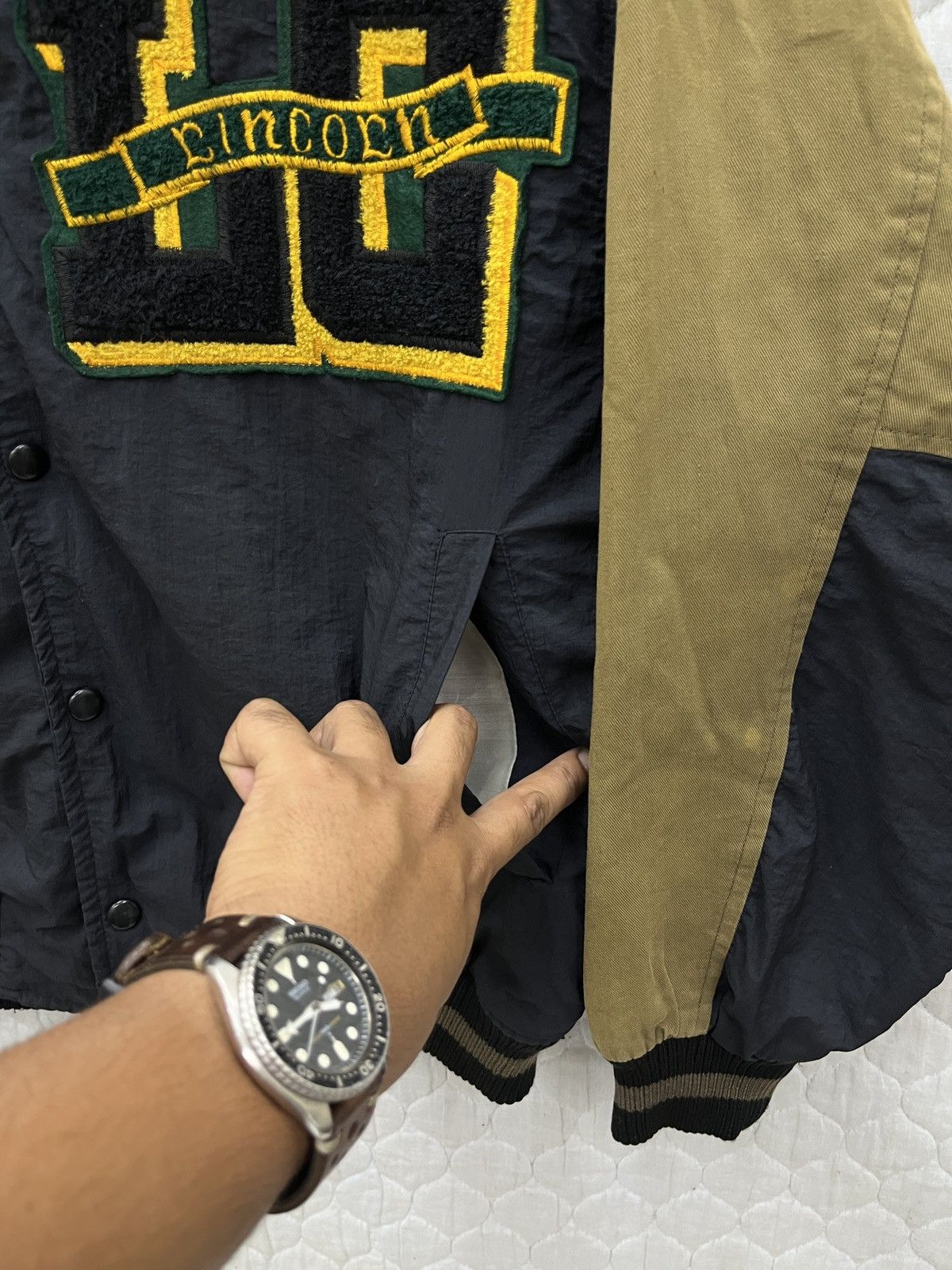 Hypebeast × Vintage 🔥🔥🔥STEALS LINCOLN NO SIDE SPELL OUT VARSITY JACKET Size US M / EU 48-50 / 2 - 8 Thumbnail