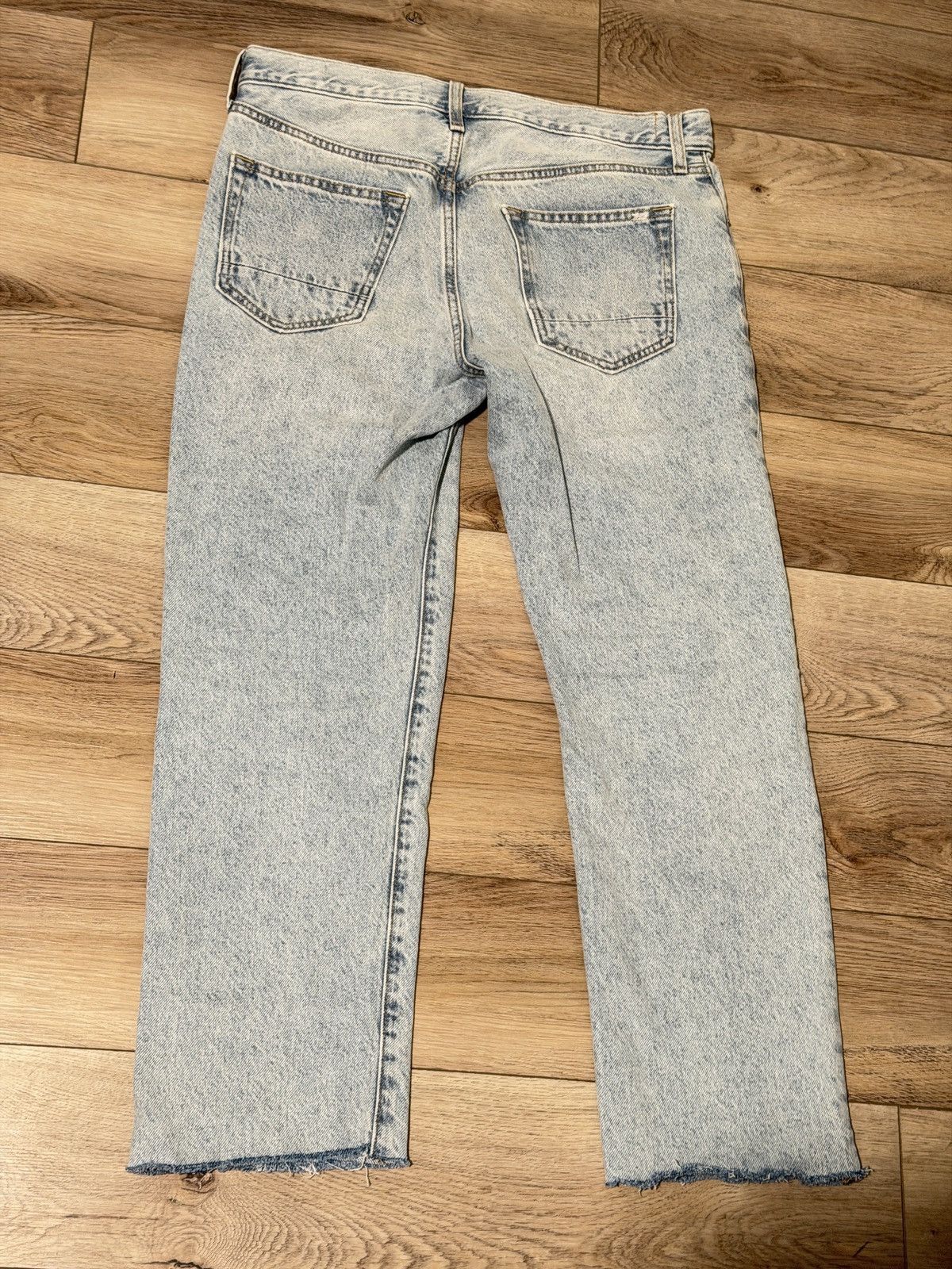 Pacsun Light washed pacsun jeans not too baggy Size US 31 - 2 Thumbnail