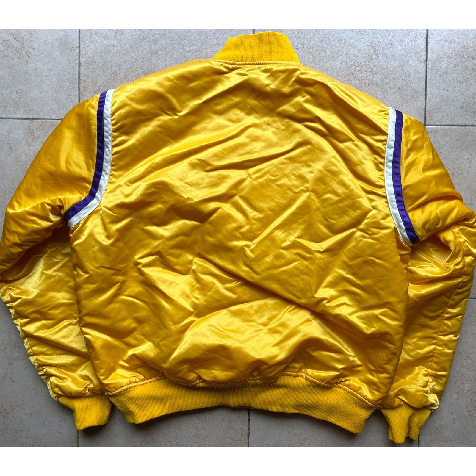NBA × Starter Los Angeles Lakers 90s STARTER satin bomber XL gold NBA vtg Size US XL / EU 56 / 4 - 7 Thumbnail