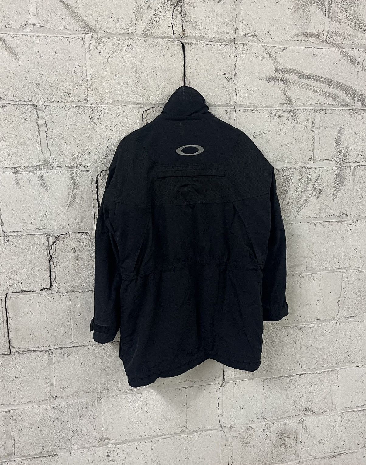 Oakley Oakley software rare 90s gorpcore utility jacket hype Size US L / EU 52-54 / 3 - 9 Thumbnail