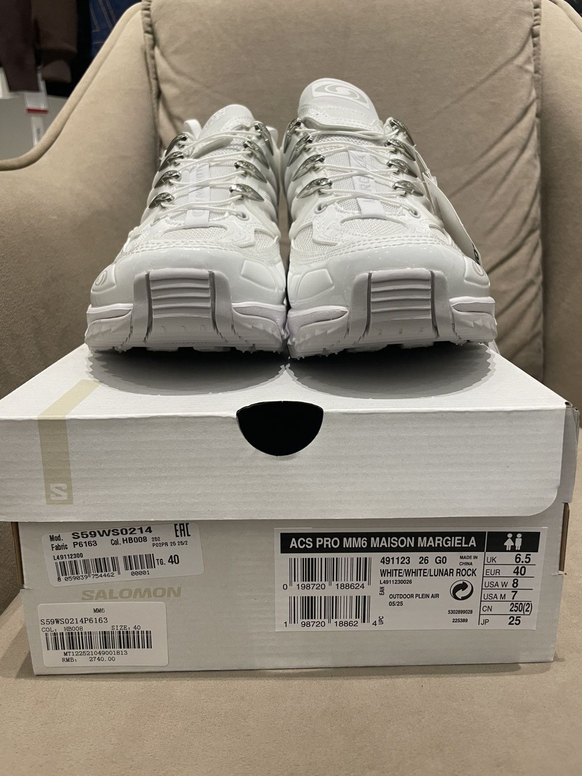 Maison Margiela × Salomon NIB Salomon x MM6 ACS PRO white sneaker US7/EUR40 Size US 7 / EU 40 - 10 Thumbnail