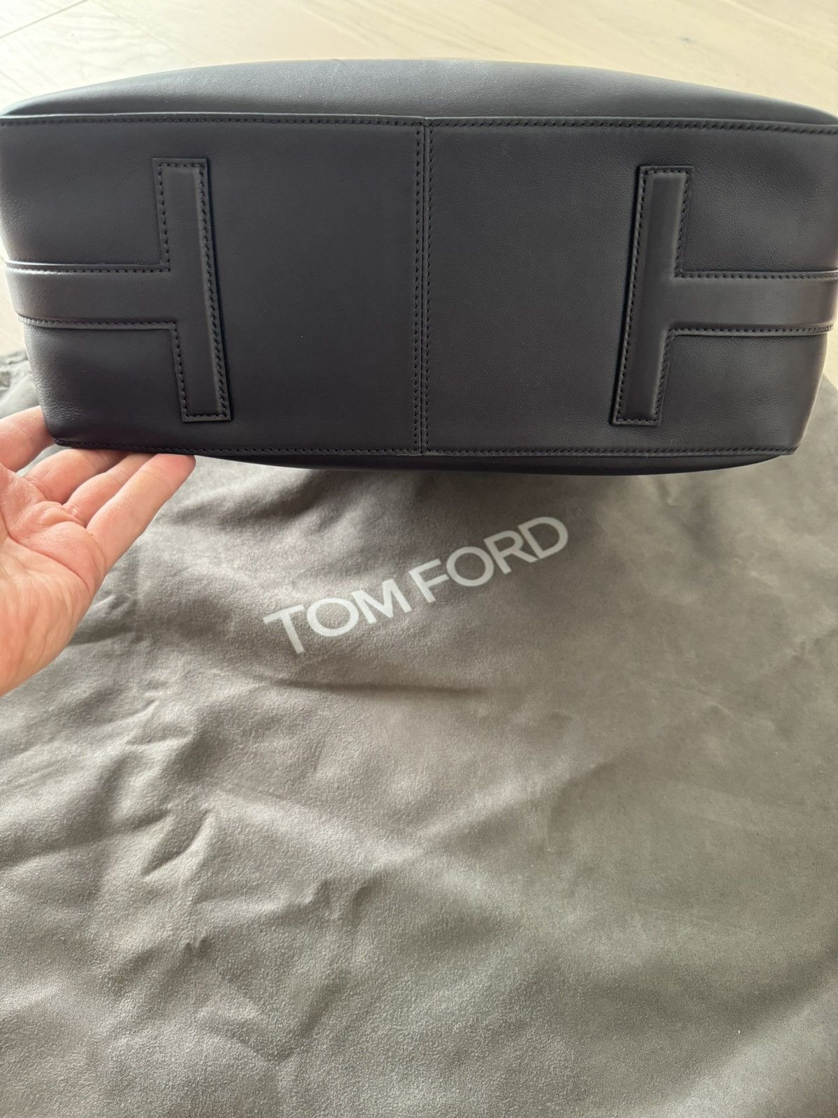 Tom Ford Tom Ford Leather North South Tote Bag Size ONE SIZE - 19 Thumbnail