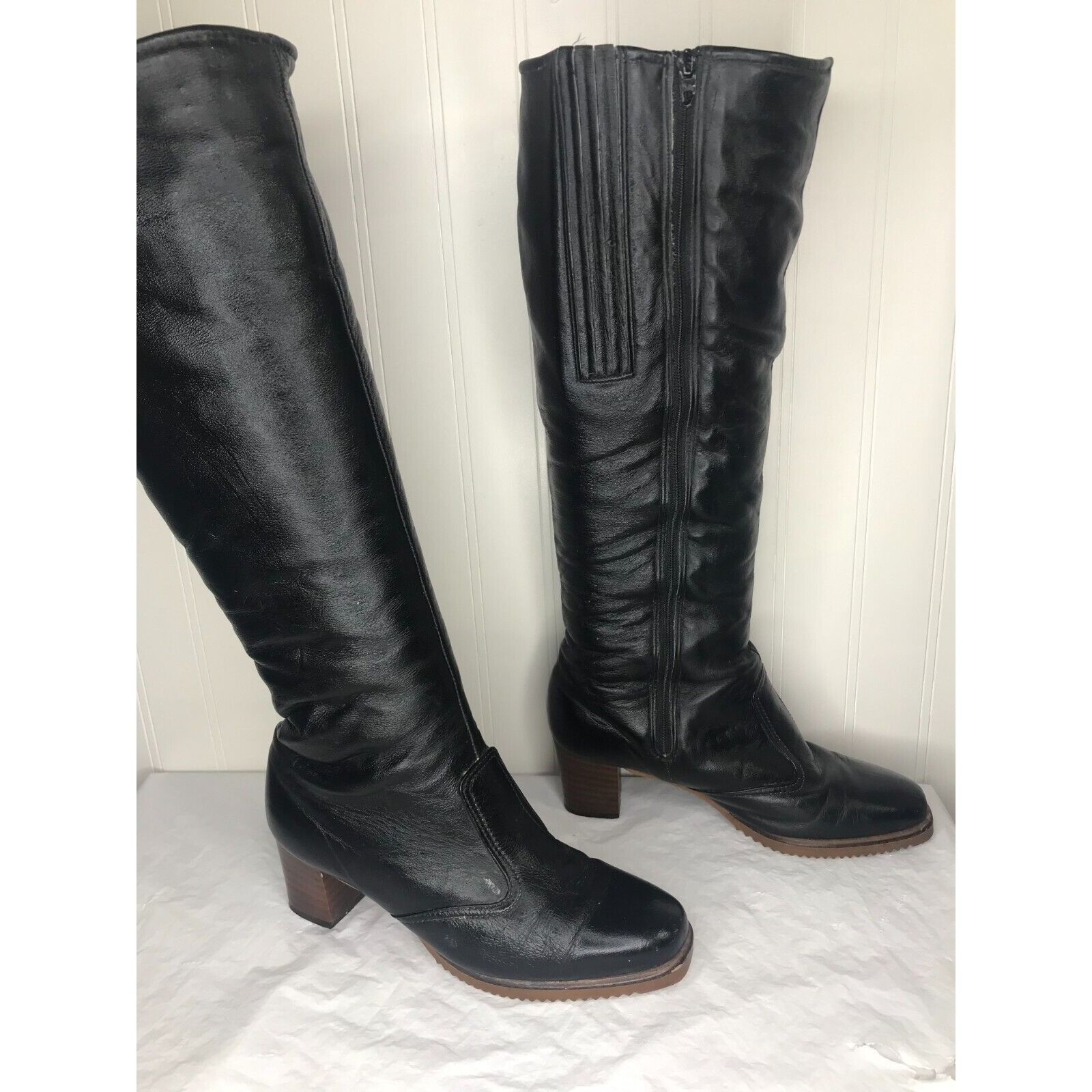 Vintage Vintage 1970s Cobbies Black Leather Block Heel Zipper Knee H Size US 6.5 / IT 36.5 - 3 Thumbnail