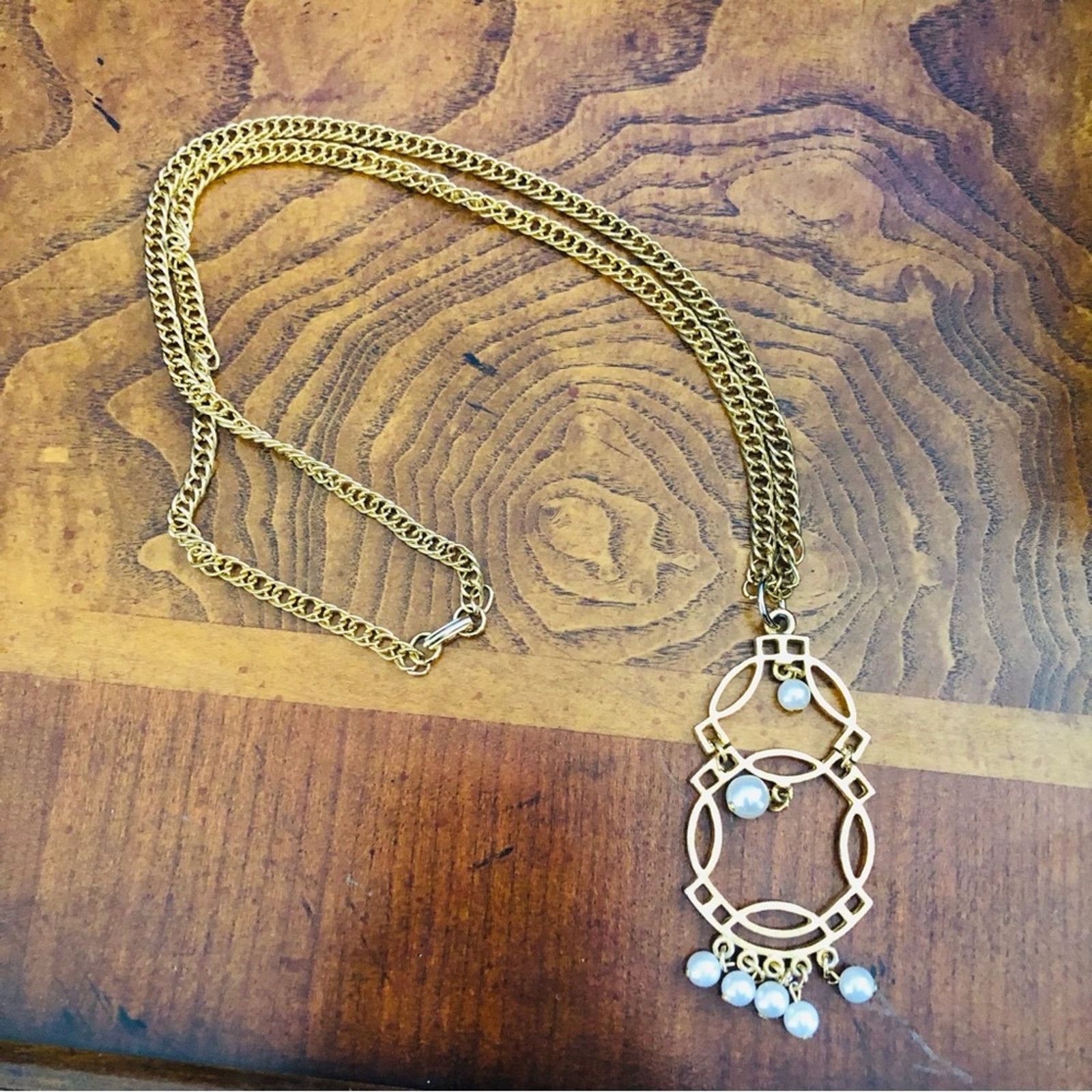 Vintage Vintage 80s gold braided chain Pearl medallion necklace Size ONE SIZE - 4 Thumbnail