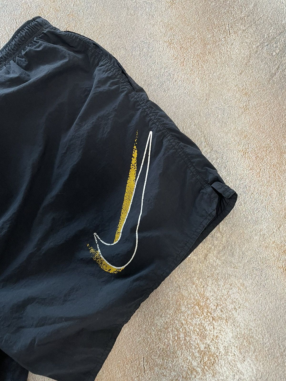 Nike Vintage Nike Nylon Drill Black Shorts Big Swoosh Size US 38 / EU 54 - 2 Thumbnail