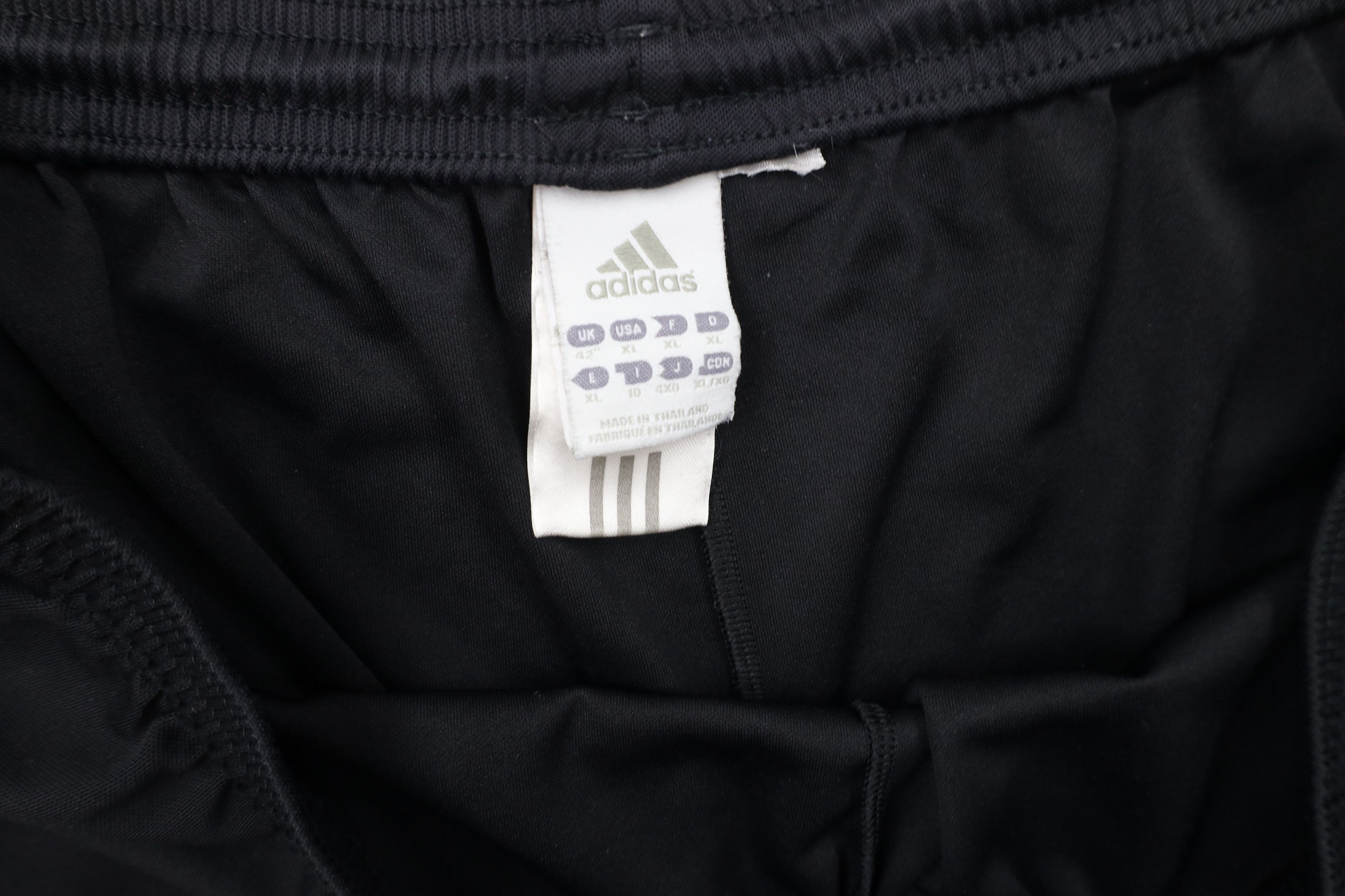 Adidas × Vintage Vintage Adidas Running Jogging Soccer Shorts Black Polyester Size US 36 / EU 52 - 6 Thumbnail