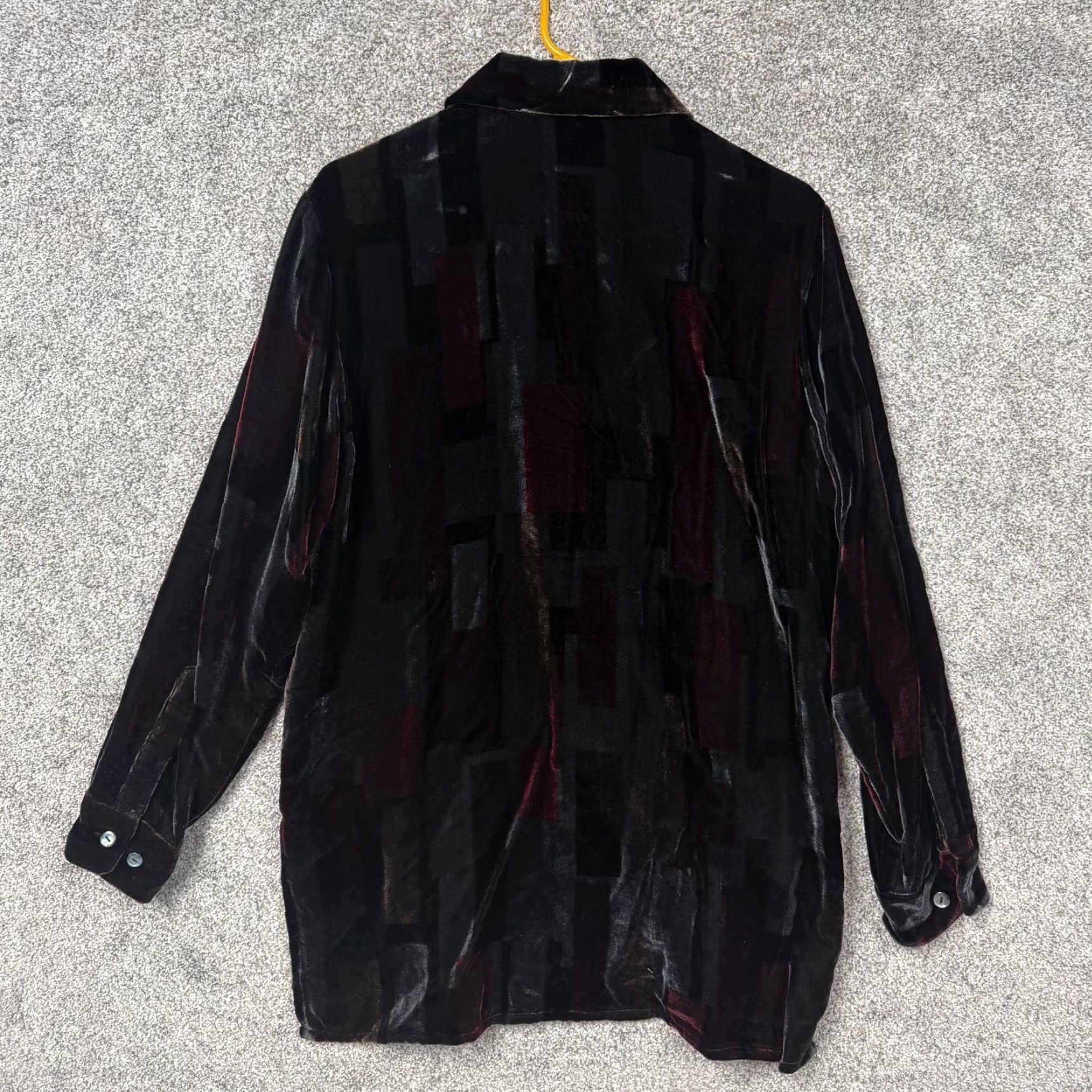 Denim & Co. VINTAGE Denim & Co. Shirt S Women's Black Velvet Geometric Button-Up Tunic with Long Sleeve, Collared, Office/Casual, 90s-Whimsigoth Grunge Style Size S / US 4 / IT 40 - 7 Thumbnail