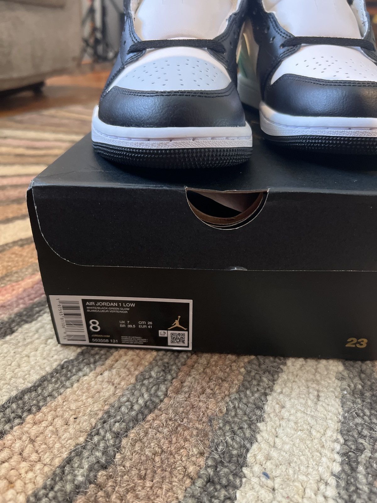 Jordan Brand Brand new air Jordan 1 low size 8 Size US 8 / EU 41 - 5 Thumbnail