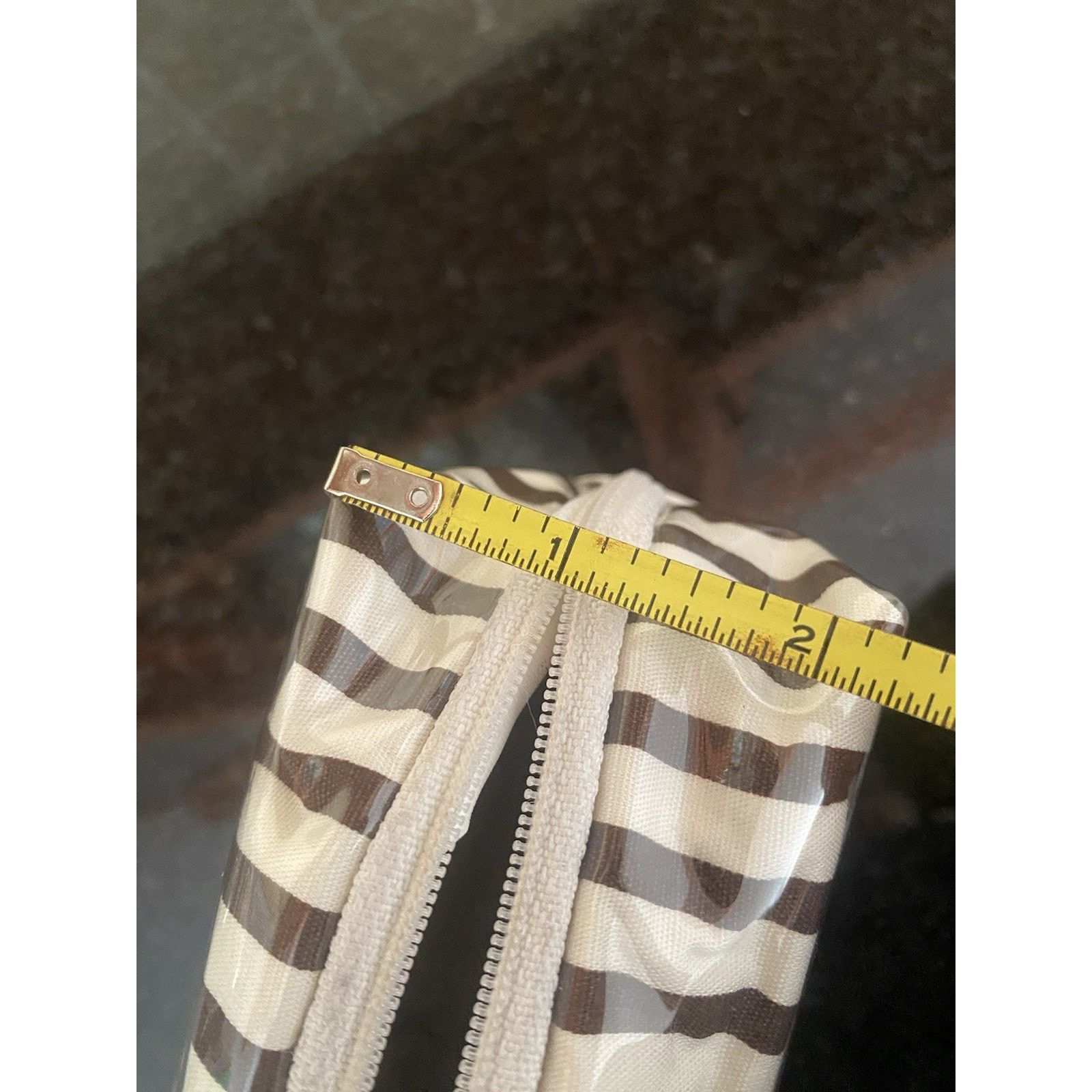 Henri Bendel Henry Bendel square makeup bag Size ONE SIZE - 10 Thumbnail