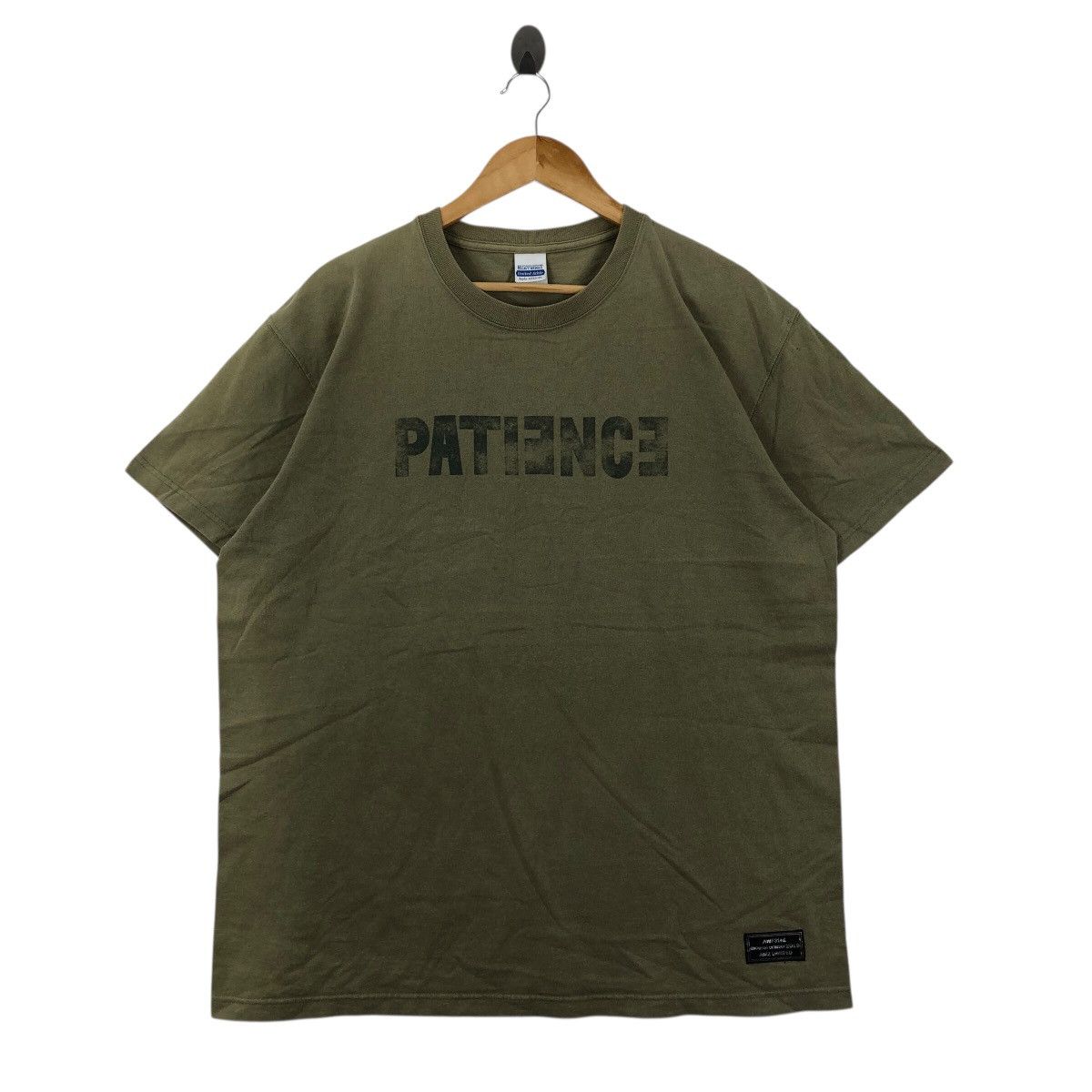 新品 guernika Paint T-Shirt ポケモン リザード 新品 guernika Paint T-Shirt ポケモン リザード