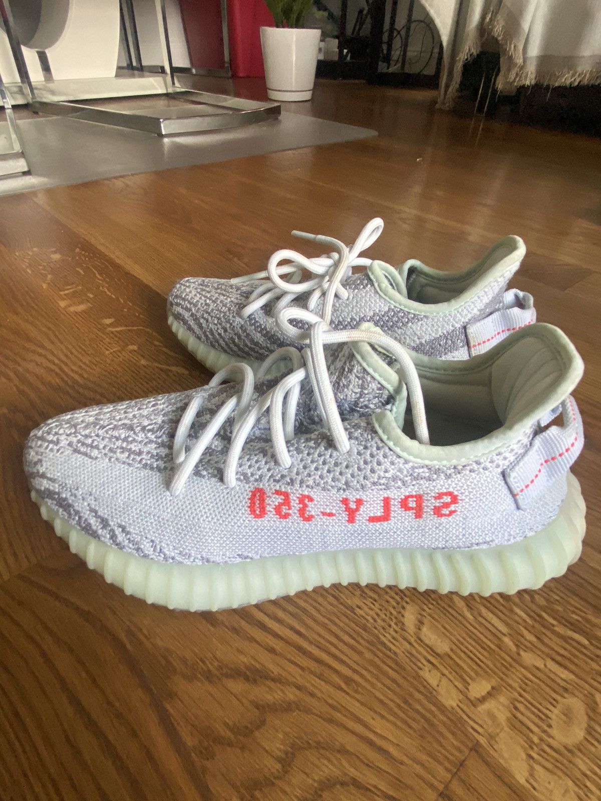 Adidas × Kanye West adidas YEEZY BOOST 350v2 Blue Tint Size US 6 / EU 39 - 4 Thumbnail