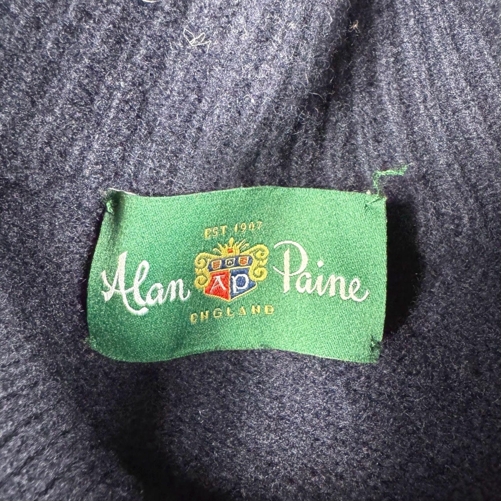Vintage VINTAGE Alan Paine Cardigan Men 44 Herringbone Wool Tweed Mock Neck Elbow Patch Tweed Heavyweight Pockets Blue Wool/Grey University Retro Dad Mens Size US XXL / EU 58 / 5 - 4 Thumbnail