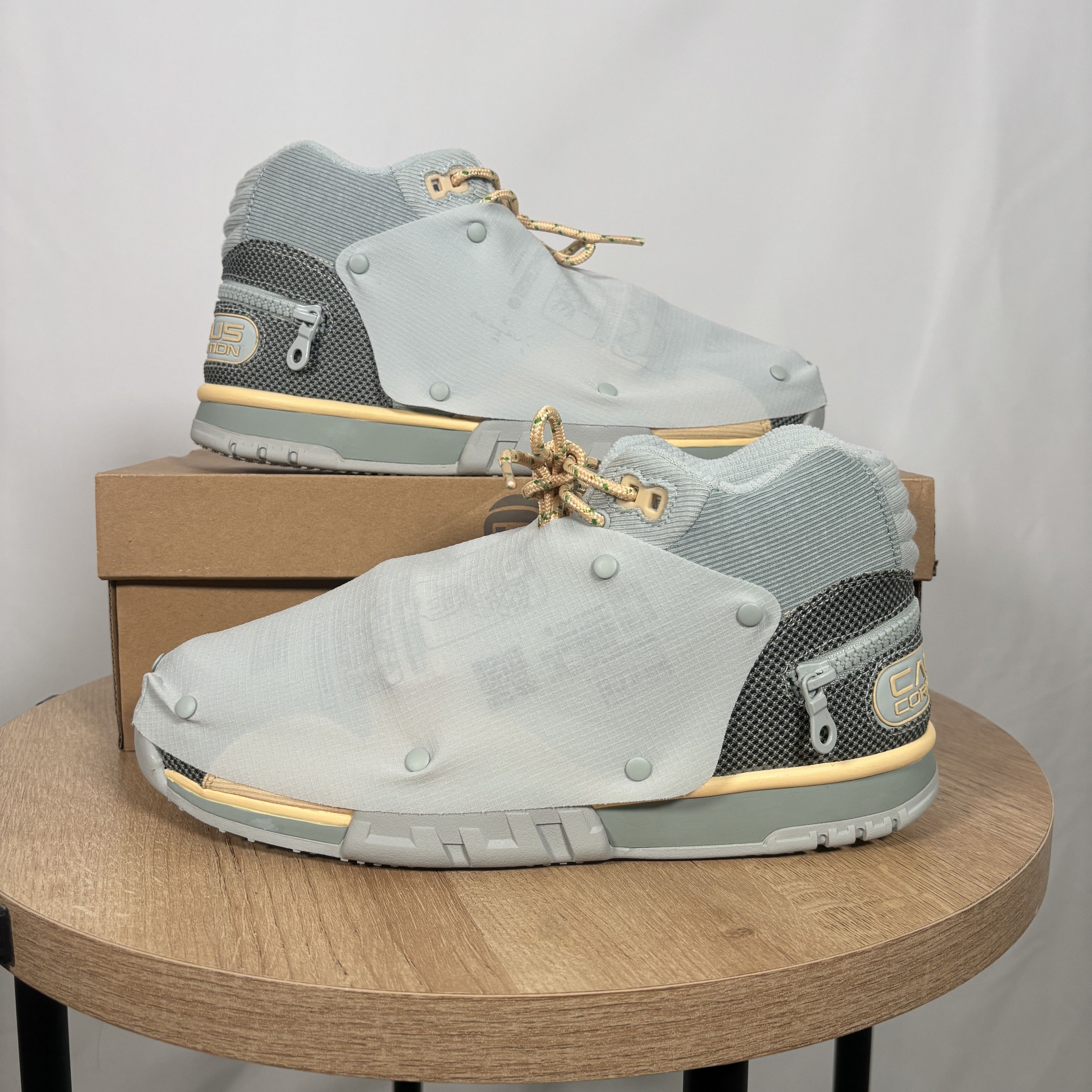 Nike × Travis Scott Travis Scott x Nike Air Trainer 1 SP Grey Haze DS 10M Size US 9.5 / EU 42-43 - 1 Thumbnail