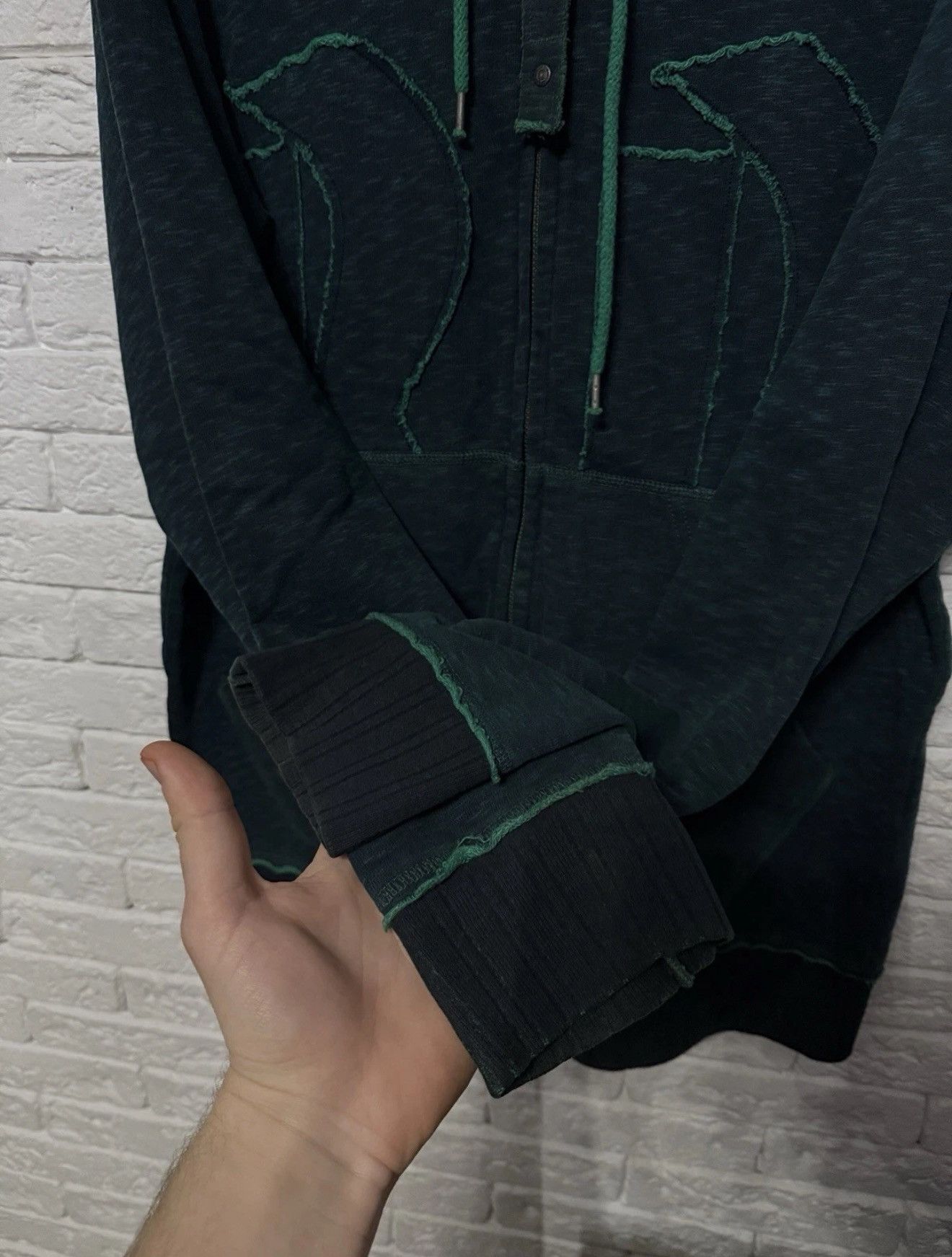 Diesel Vintage Diesel Y2K Distressed Full Zip Hoodie Huge Logo Size US L / EU 52-54 / 3 - 7 Thumbnail