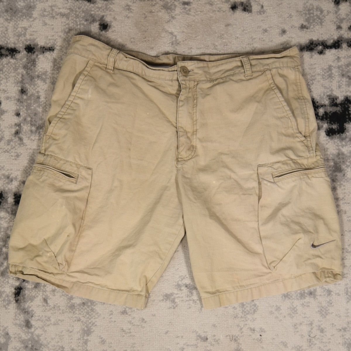 Nike Y2K Nike Cargo Shorts Size US 36 / EU 52 - 1 Thumbnail