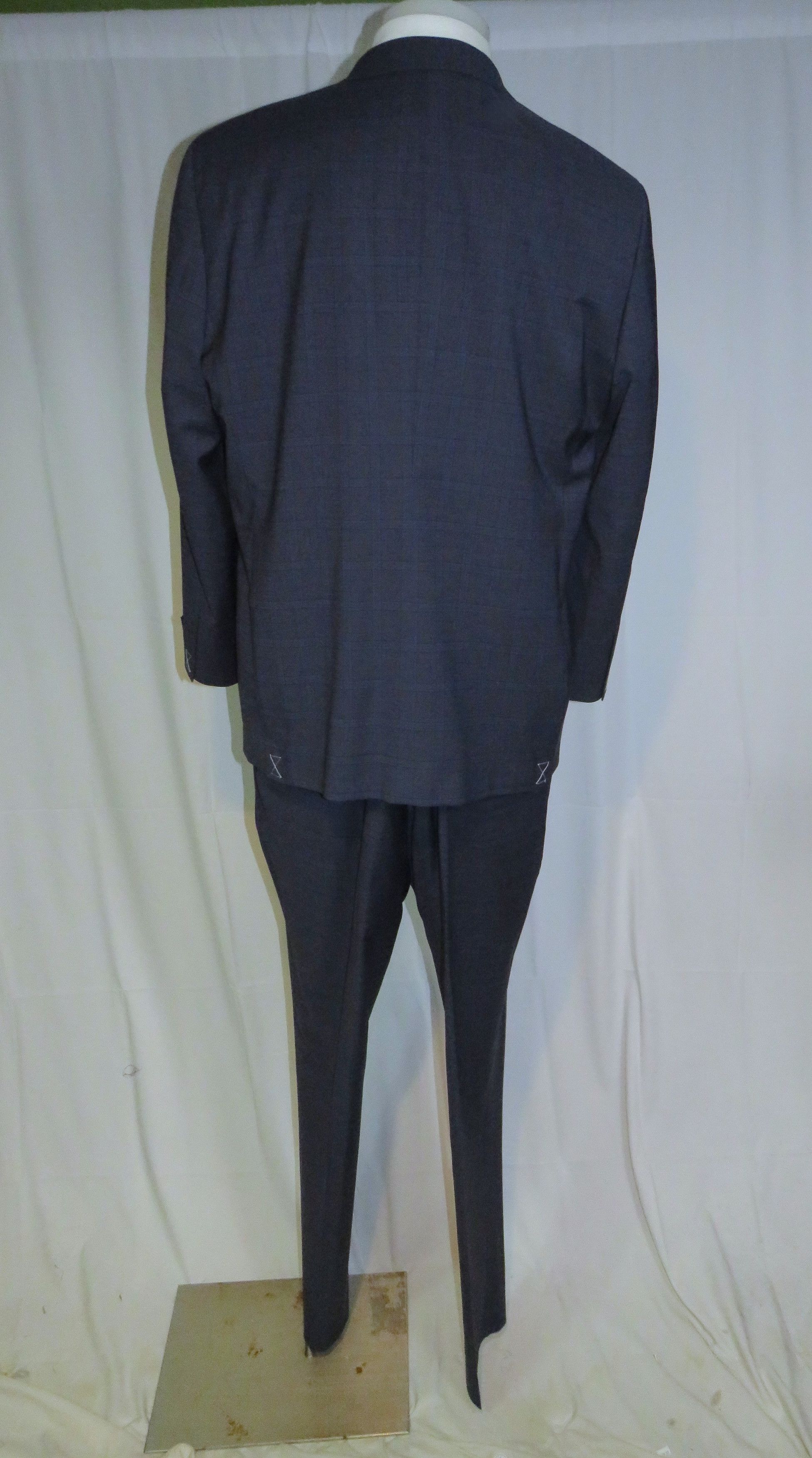Brooks Brothers 1818 Traditional Reda Blue Plaid Two Button Suit 48R NWT Size 48R - 2 Thumbnail