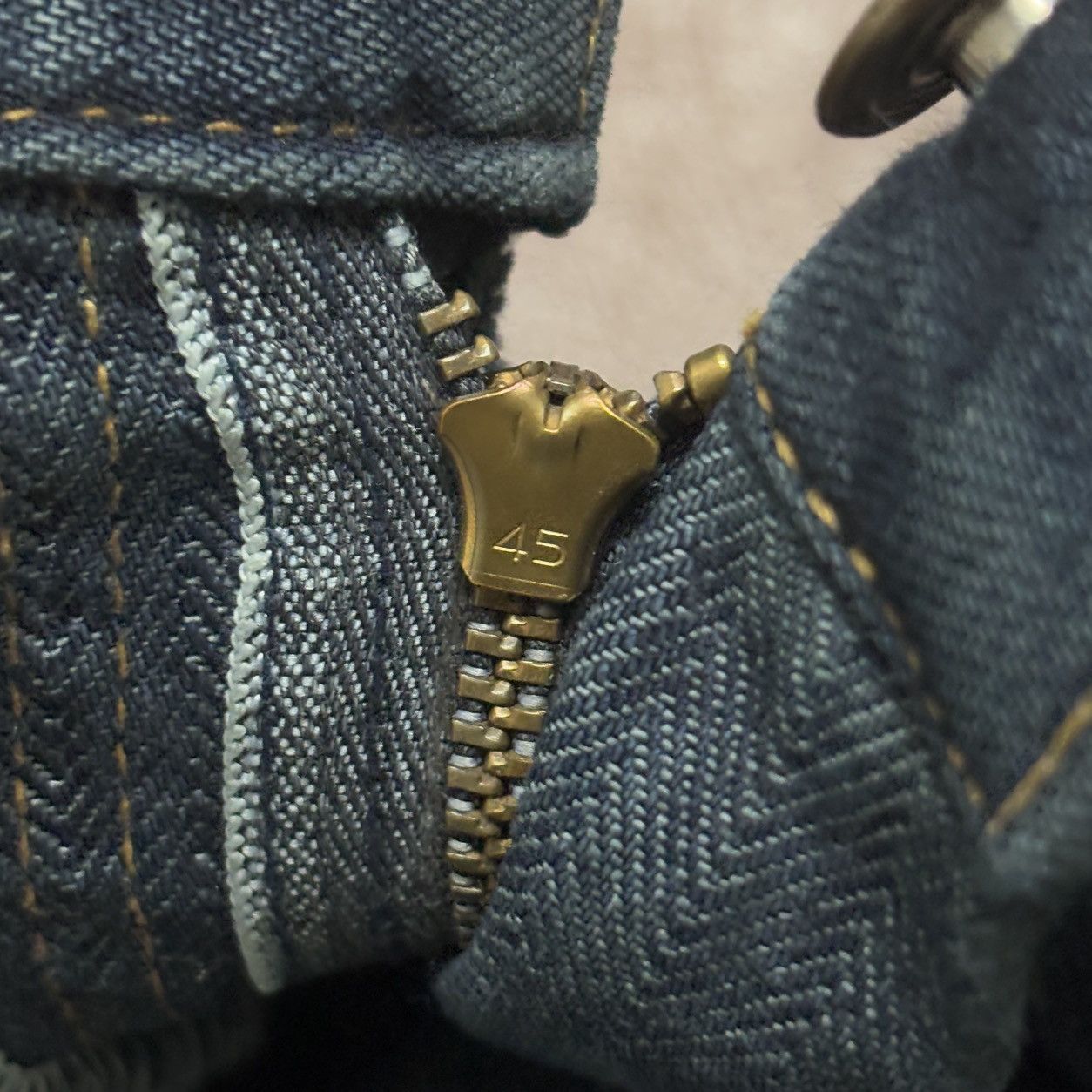 Hysteric Glamour Hysteric Glamour Hagi Two-toned Bootcut Denim Size US 30 / EU 46 - 9 Thumbnail