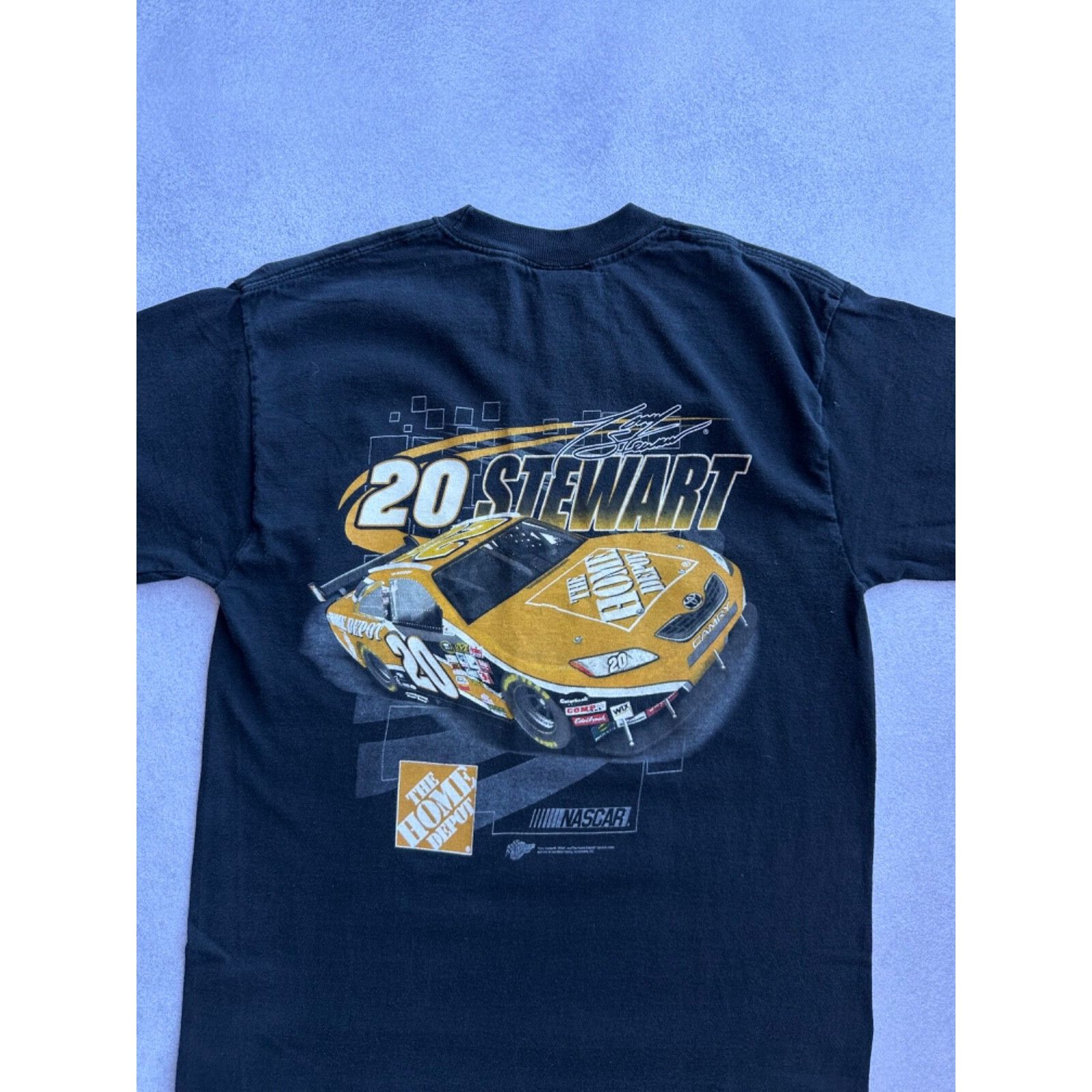NASCAR VTG NASCAR Tony Stewart Home Depot Racing T-shirt Size US M / EU 48-50 / 2 - 4 Thumbnail