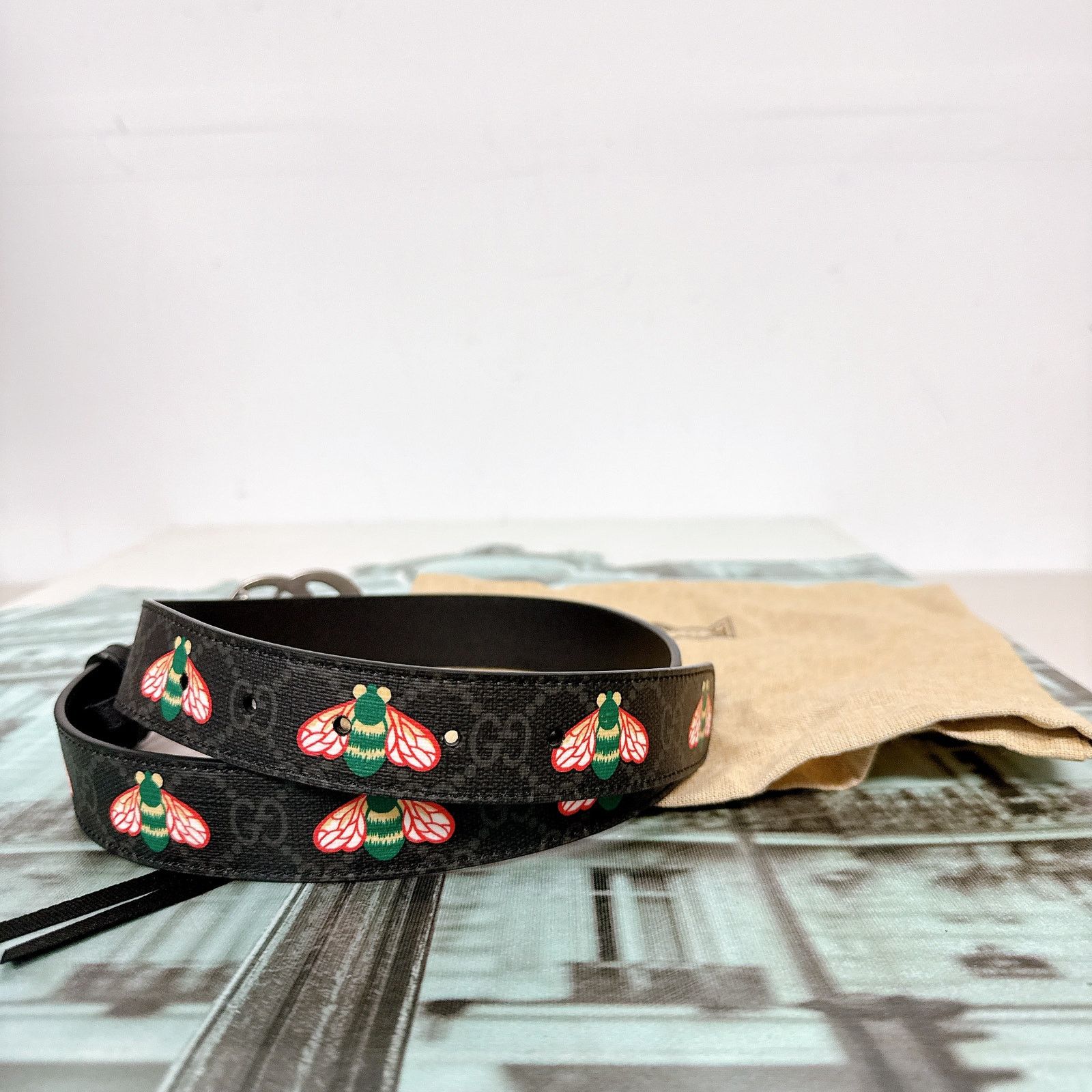 Gucci Gucci 414516 GG Logo Buckle Marmont Bees Print Leather Belt Size ONE SIZE - 6 Thumbnail