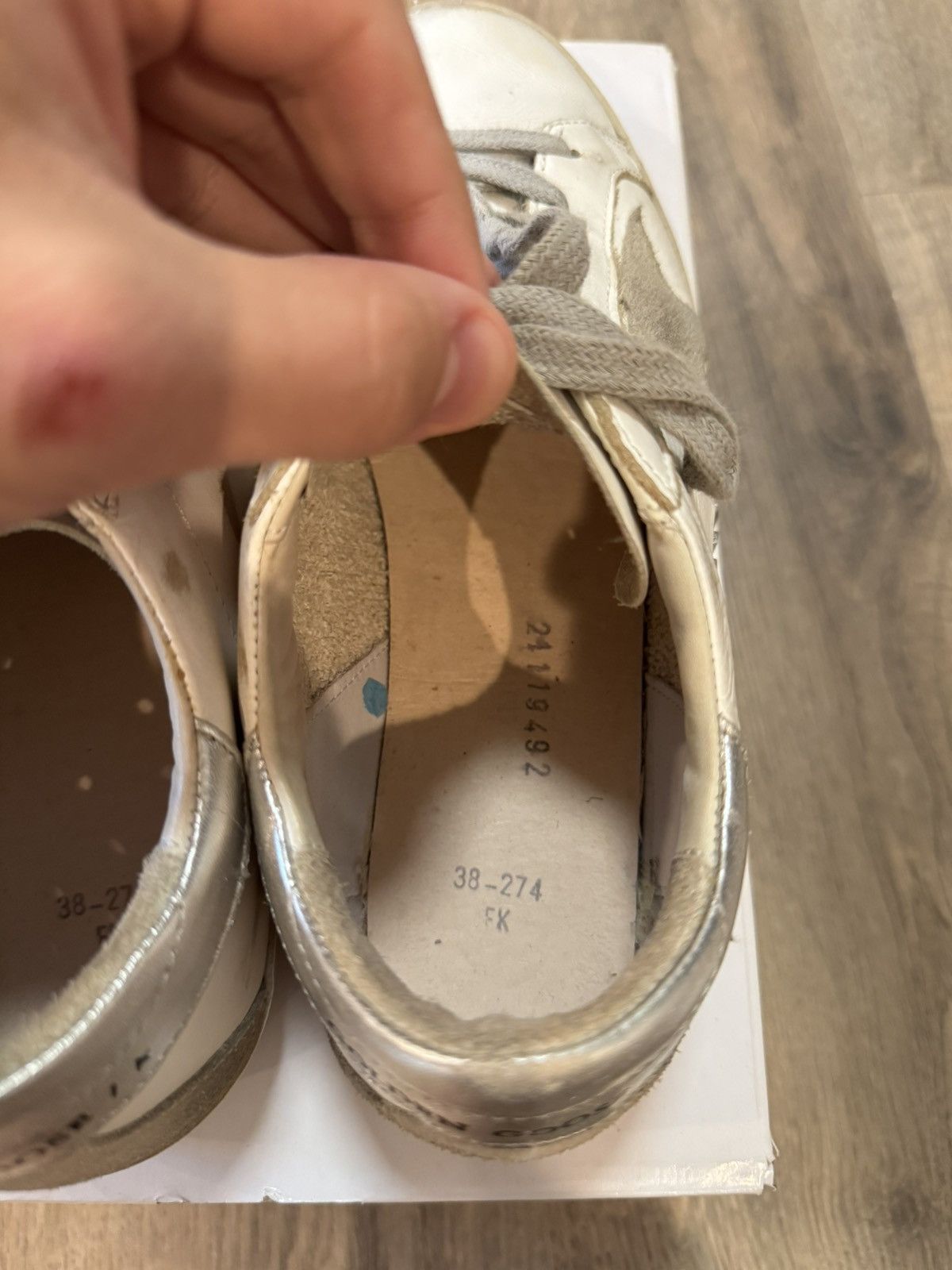 Golden Goose Golden Goose Lowtop Sneaker Size US 8 / IT 38 - 9 Thumbnail