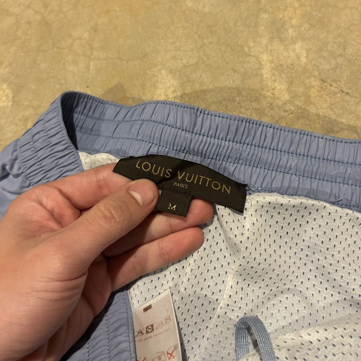 Designer × Louis Vuitton Louis Vuitton Monogram LV Print Nylon Baby Blue Shorts Size US 33 - 7 Thumbnail