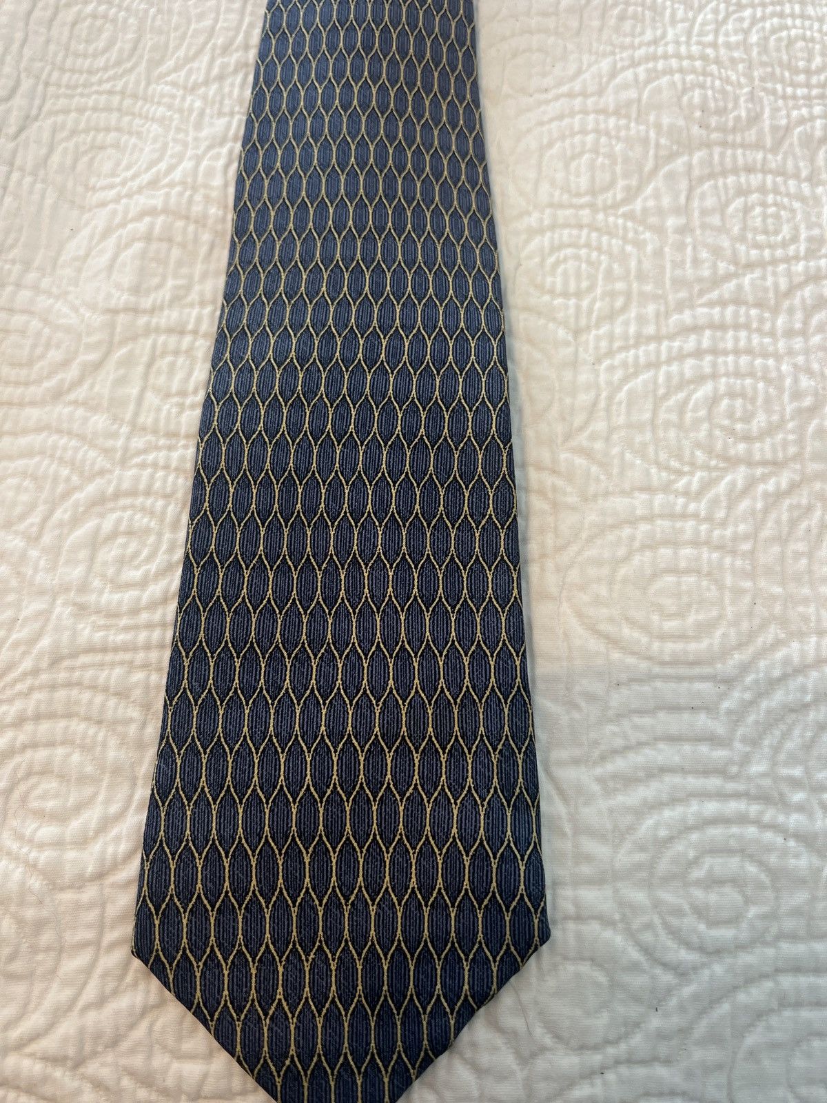 Jhane Barnes Blue and Gold tie Size ONE SIZE - 1 Preview