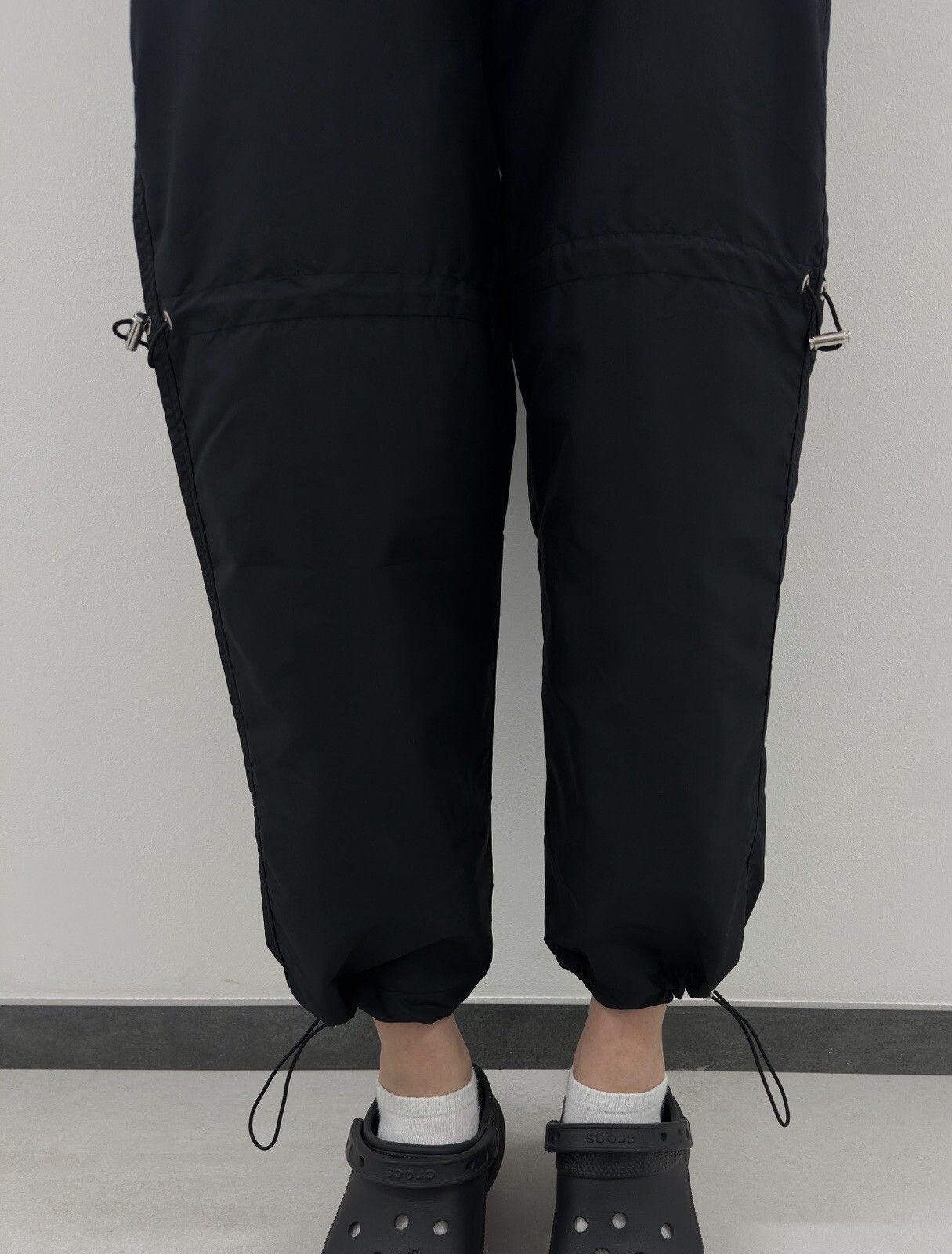 Axel Arigato Axel Arigato Atlas Track Pants Women’s Black Track Unisex Size 26" / US 2 / IT 38 - 10 Thumbnail
