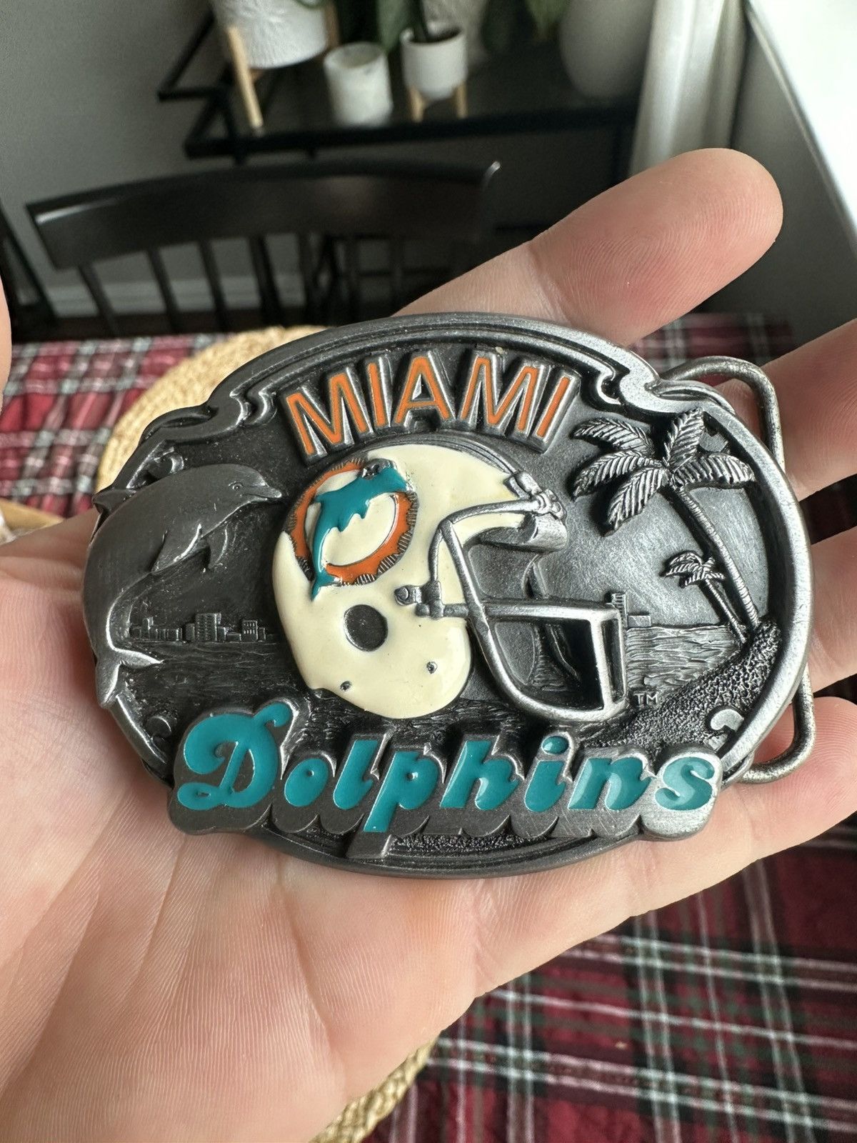 Vintage RARE Miami Dolphins 1987 NFL x Siskiyou Numbered Belt Buckle Size ONE SIZE - 1 Thumbnail