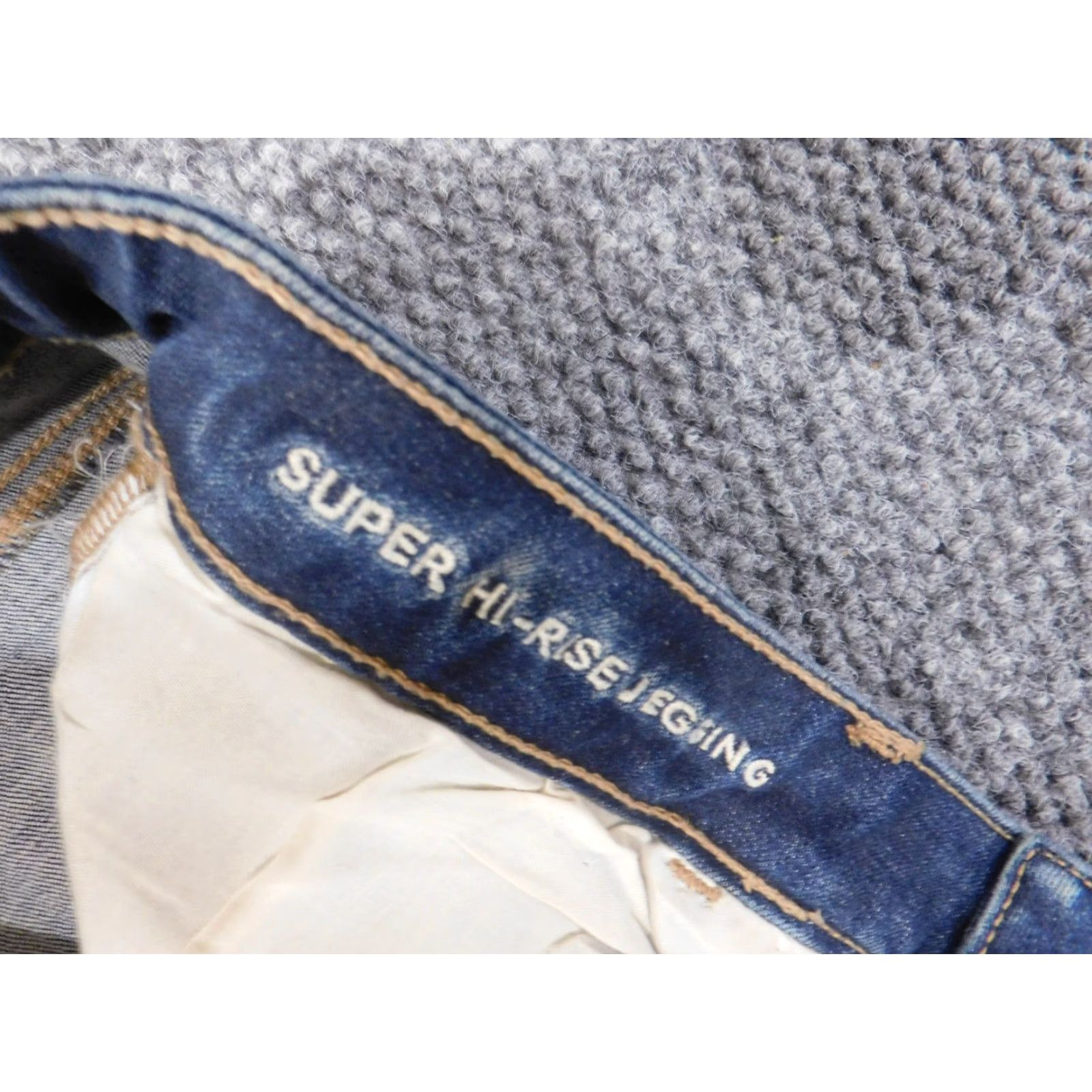 American Eagle Outfitters American Eagle Outfitters Jeans Women Jegging Blue Stretch Denim Hi Rise 8 Mid Rise 29in Inseam Zipper Button Closure Regular Size 8 Retro Size 30" / US 8 / IT 44 - 5 Thumbnail