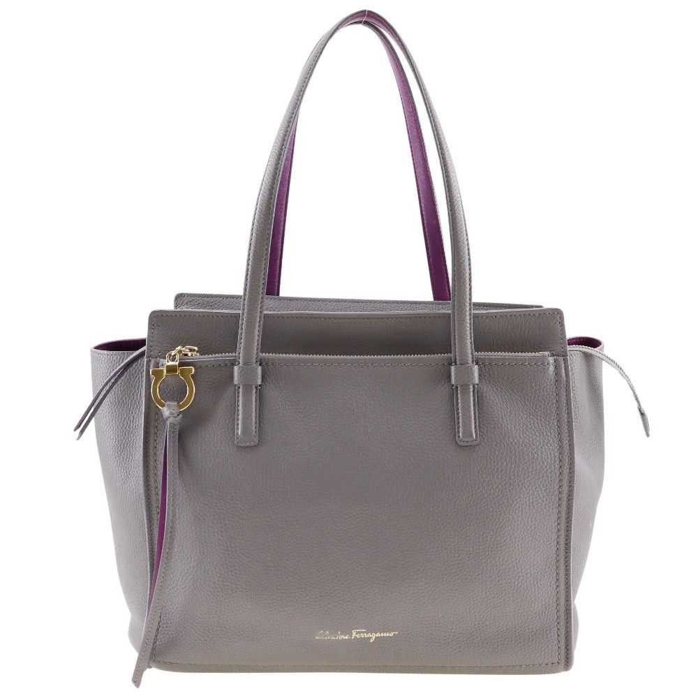 Salvatore Ferragamo Amy Grey Leather Shoulder Bag (Pre-Owned) Size ONE SIZE - 1 Thumbnail