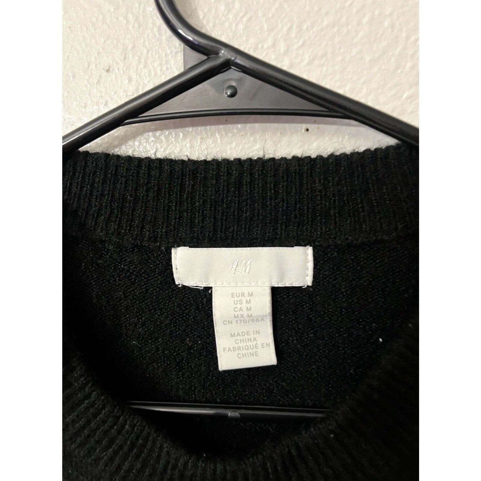 H&M H&M Womens Pullover Sweater Black Long Sleeve Crew Neck Medium Acrylic Blend Size M / US 6-8 / IT 42-44 - 2 Thumbnail