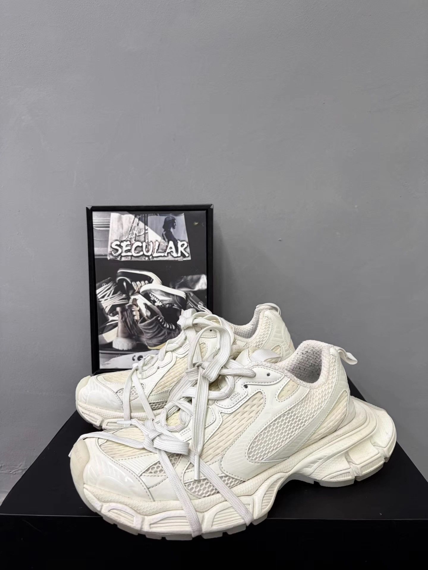 Balenciaga Balenciaga Reflective 3XL Sneaker K34 Size US 9 / EU 42 - 1 Thumbnail
