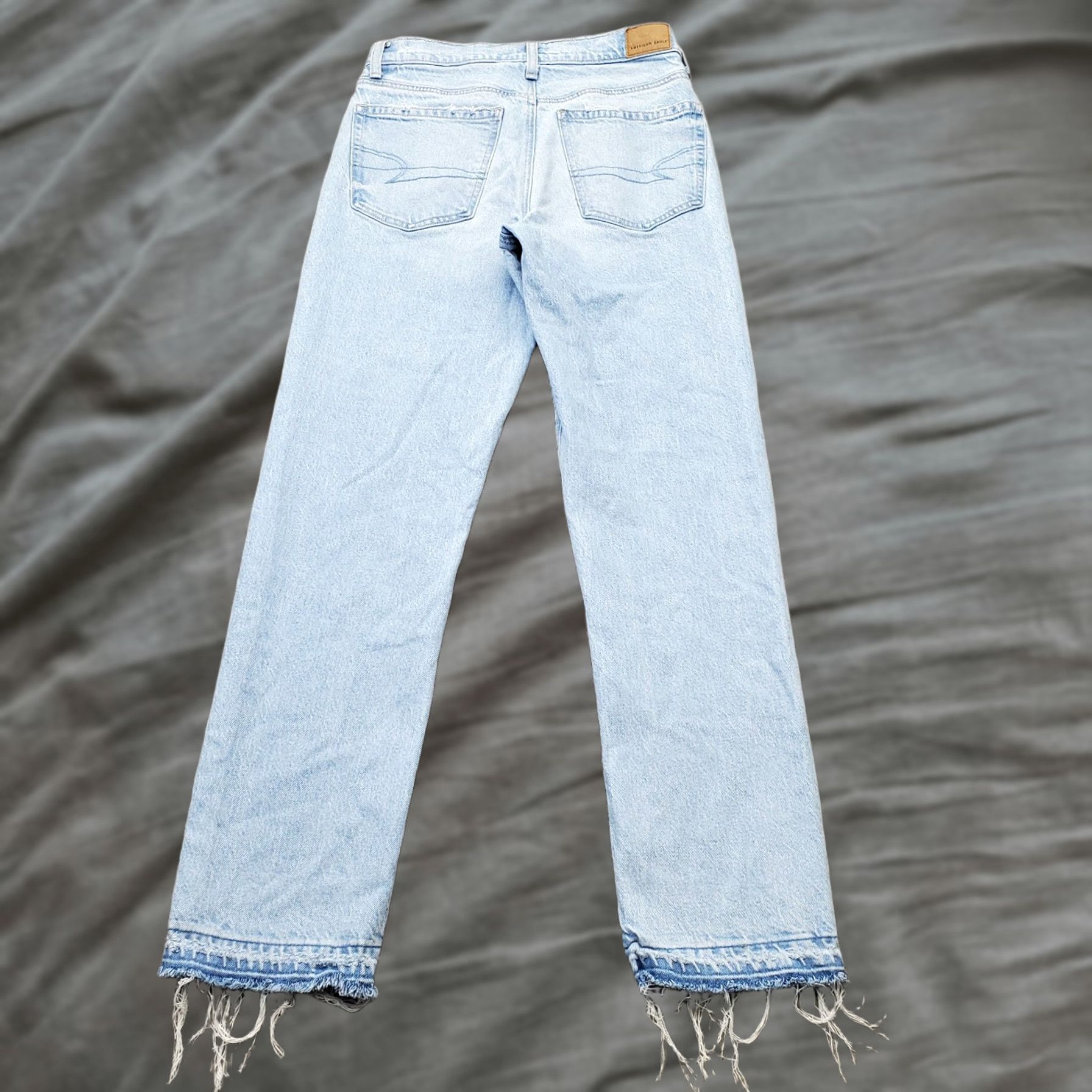 American Eagle Outfitters American Eagle Outfitters Jeans Womens 2 Blue Denim Straight 5-Pocket High Rise Jeans 29.75 Inseam Size 26" / US 2 / IT 38 - 1 Thumbnail