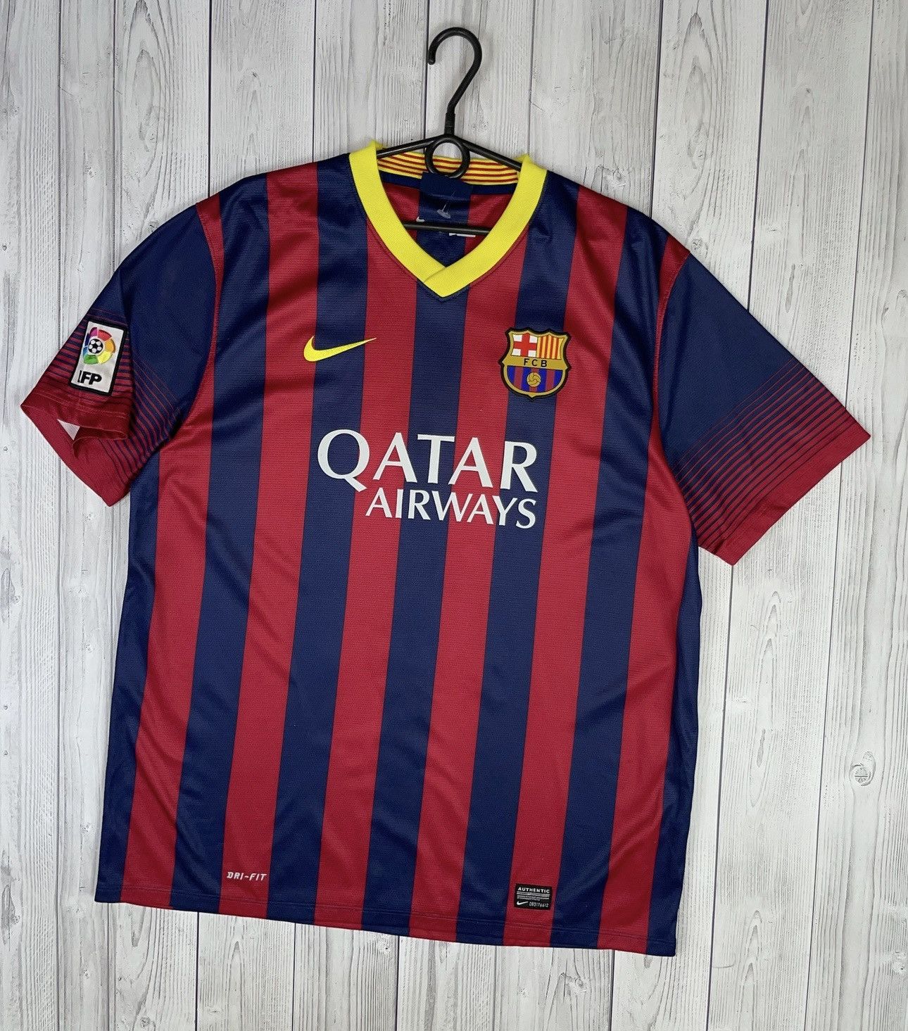 Nike Vintage Barcelona soccer jersey size XL logo size Xl Size US XL / EU 56 / 4 - 1 Thumbnail