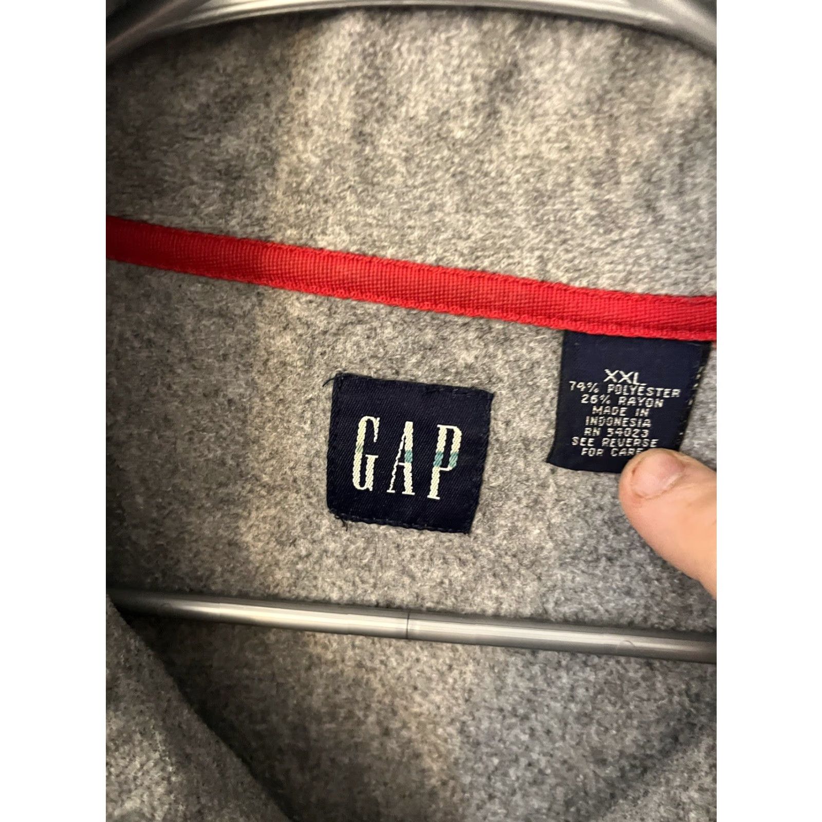 Gap GAP Mens Sweater 2XL 1/4 Zip Long Sleeve Mock Neck Gray Polyester Blend Vintage Pullover Casual Knit Shirt Mens Size US XXL / EU 58 / 5 - 2 Thumbnail