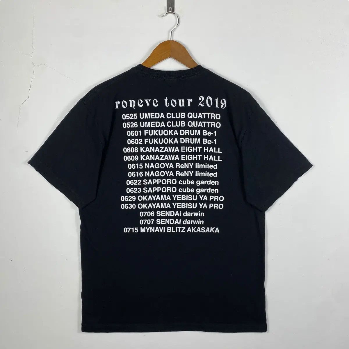 Band Tees D'ERLANGER Roneve Tour 2019 Japanese Band Tee Shirt Size US XL / EU 56 / 4 - 4 Thumbnail