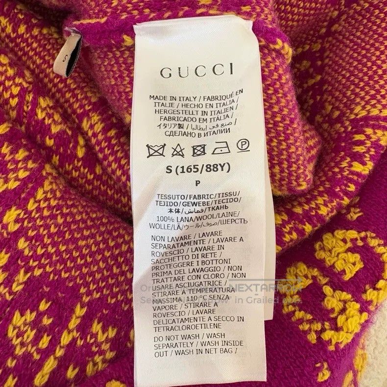 Gucci Gucci Logo printed round neck loose medium and long short- Size S / US 4 / IT 40 - 4 Thumbnail