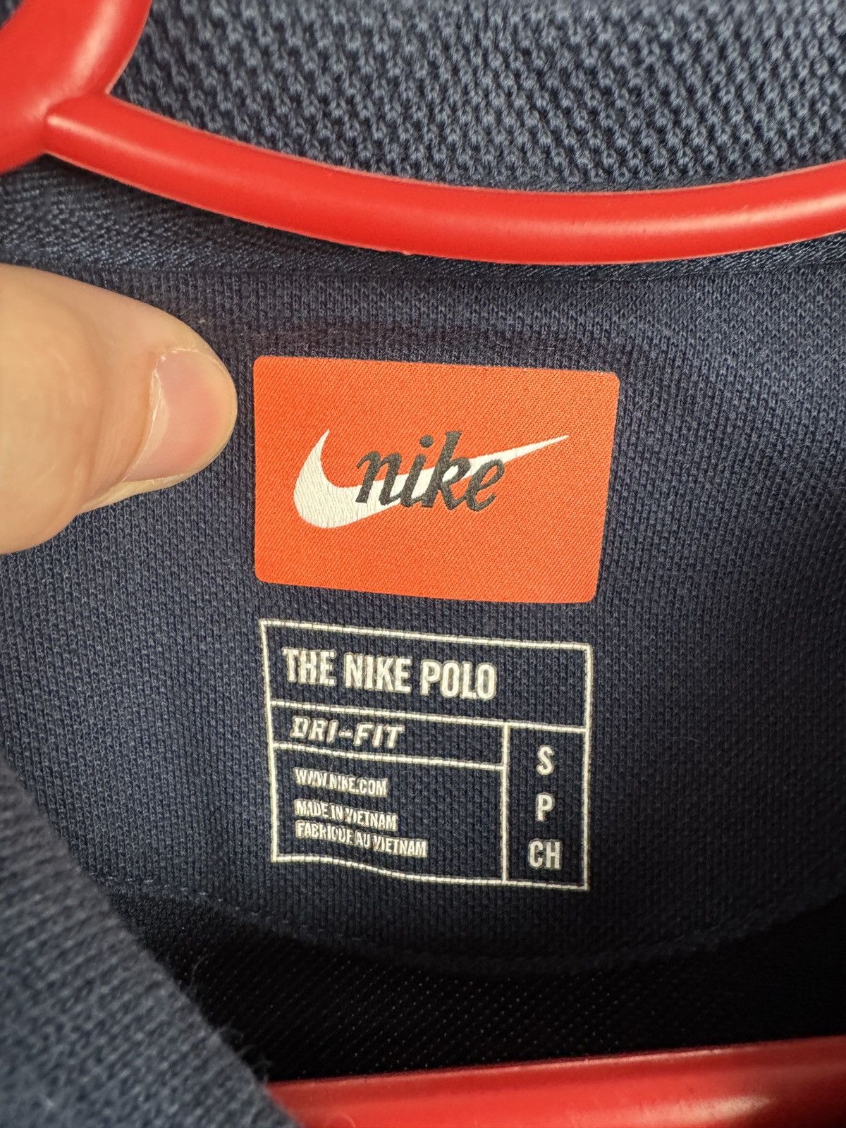 Nike Nike Polo Shirt Navy Embroidered Pattern Slim Fit Casual Size US S / EU 44-46 / 1 - 6 Thumbnail