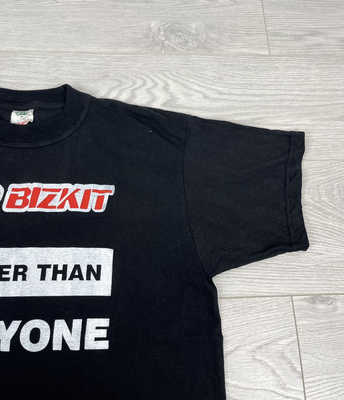 Band Tees Limp Bizkit Is Better Than Everyone Vintage 90s Rap T Shirt Size US XL / EU 56 / 4 - 6 Thumbnail
