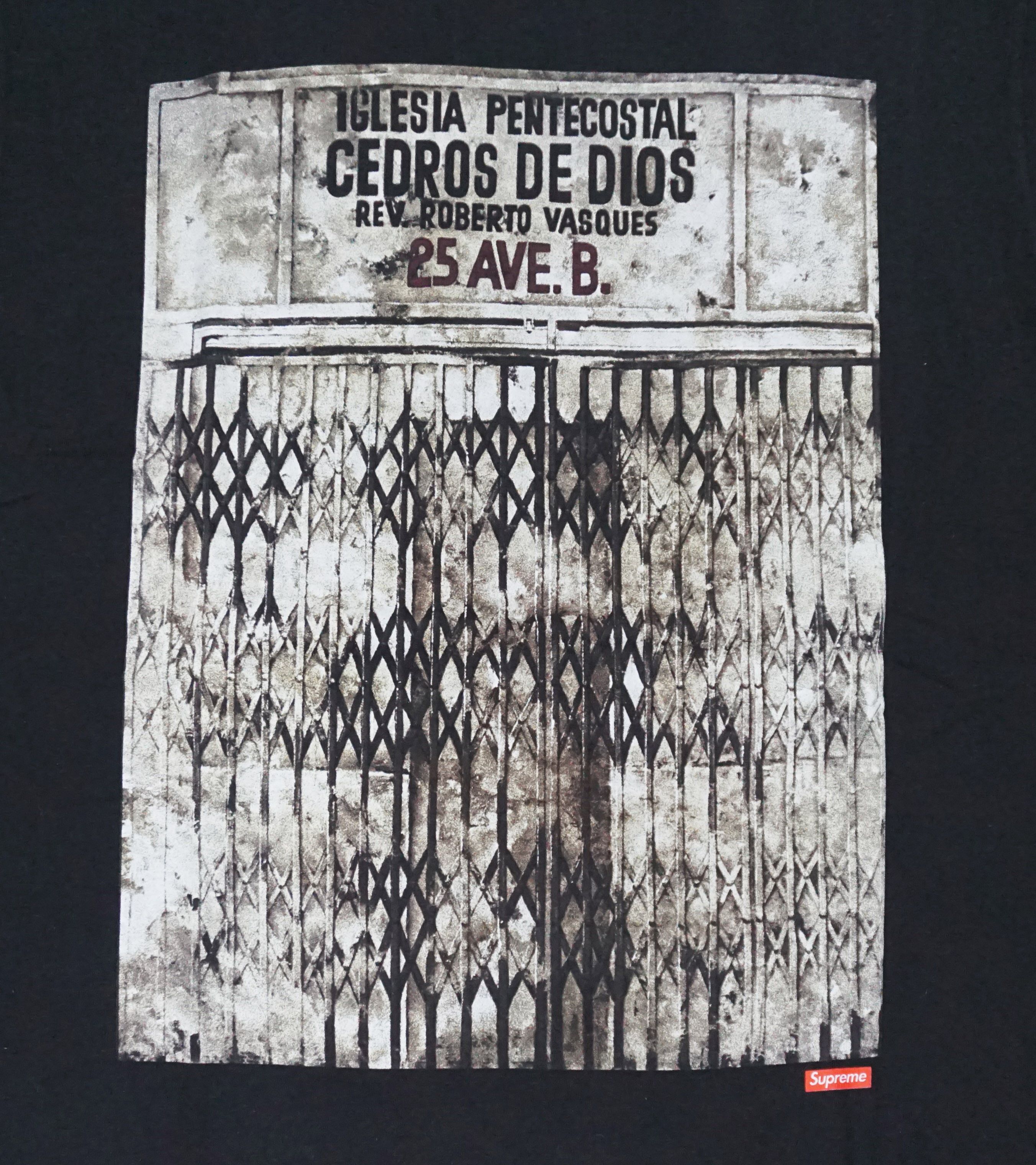 Supreme FW19 Supreme x Martin Wong Iglesia Pentecostal T-shirt Size US L / EU 52-54 / 3 - 2 Thumbnail