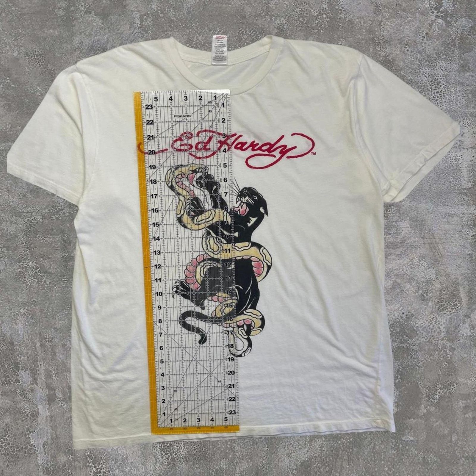 Ed Hardy Ed hardy vintage lightweight Tee Size US XL / EU 56 / 4 - 6 Thumbnail