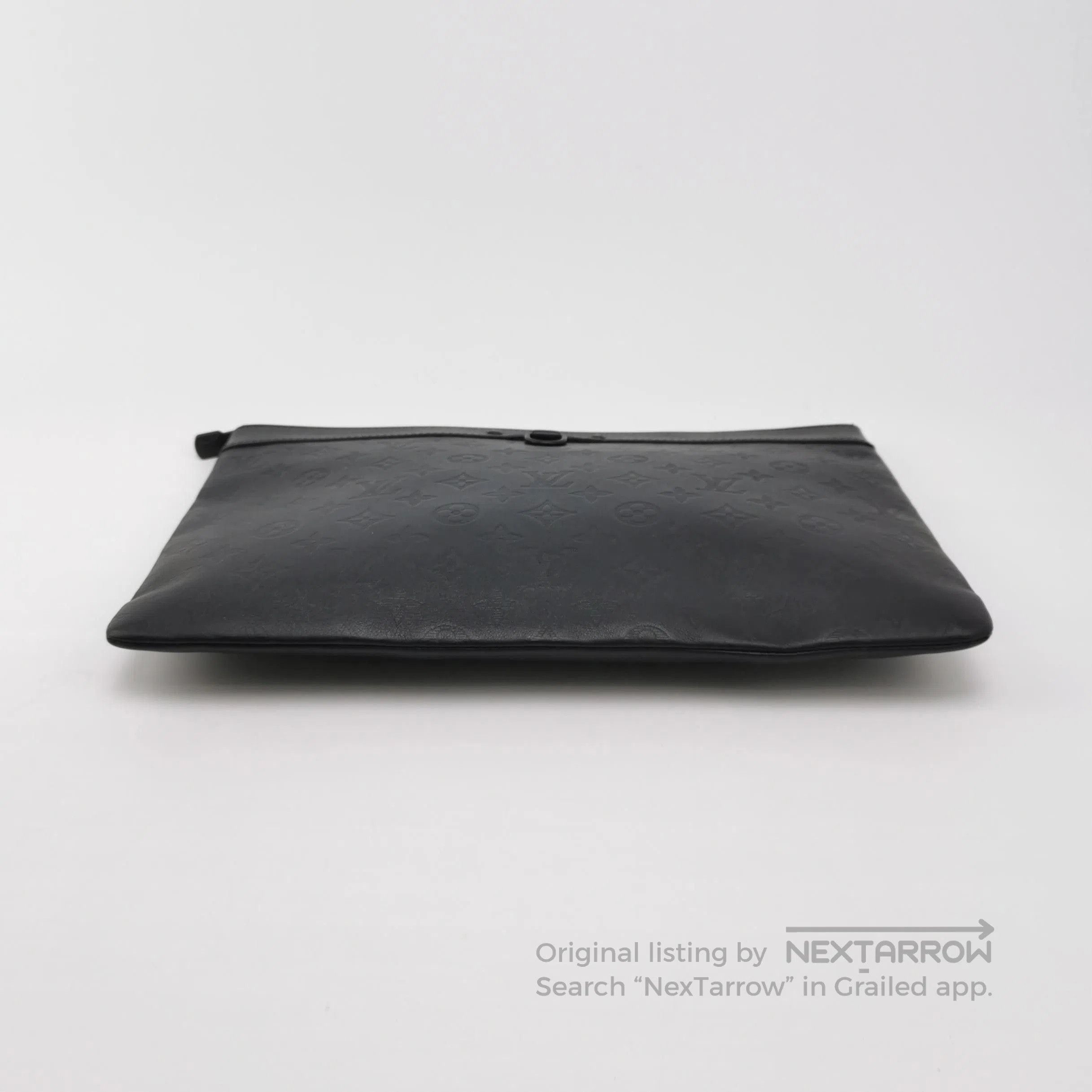 Louis Vuitton Louis Vuitton Discovery Pochette Black Embossed Clutch. Size ONE SIZE - 4 Thumbnail