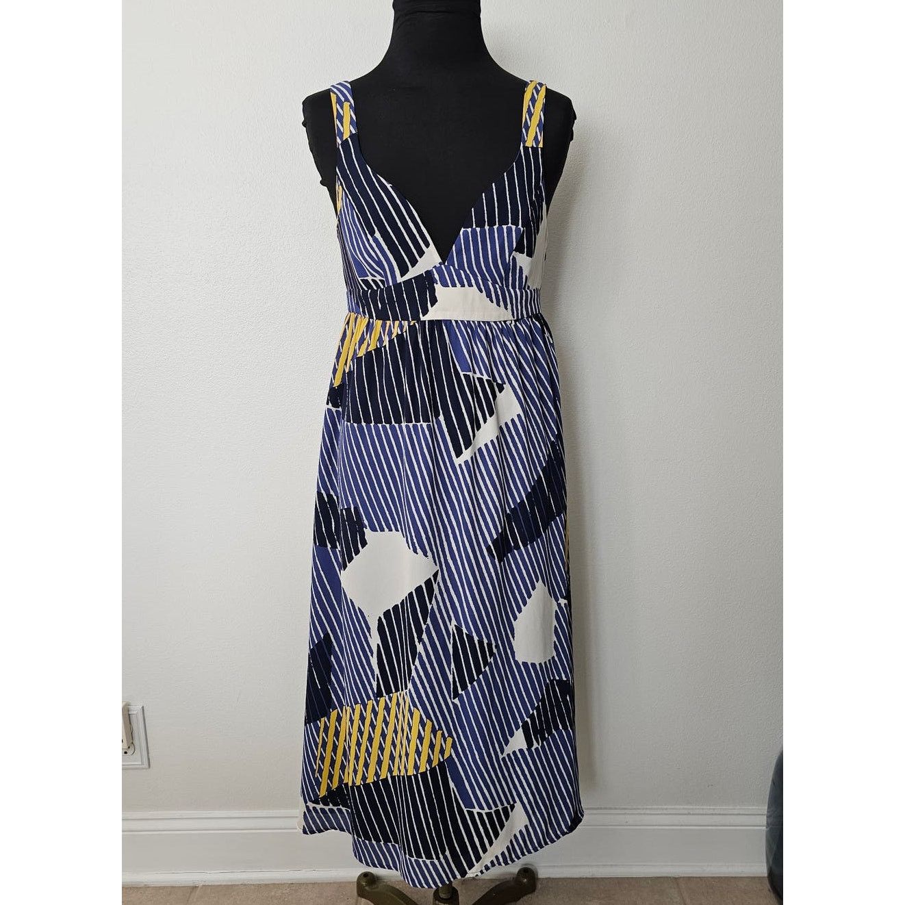 Banana Republic EUC BANANA REPUBLIC Empire-Waist Midi Chiffon Summer Dress 2 Size XS / US 0-2 / IT 36-38 - 4 Thumbnail