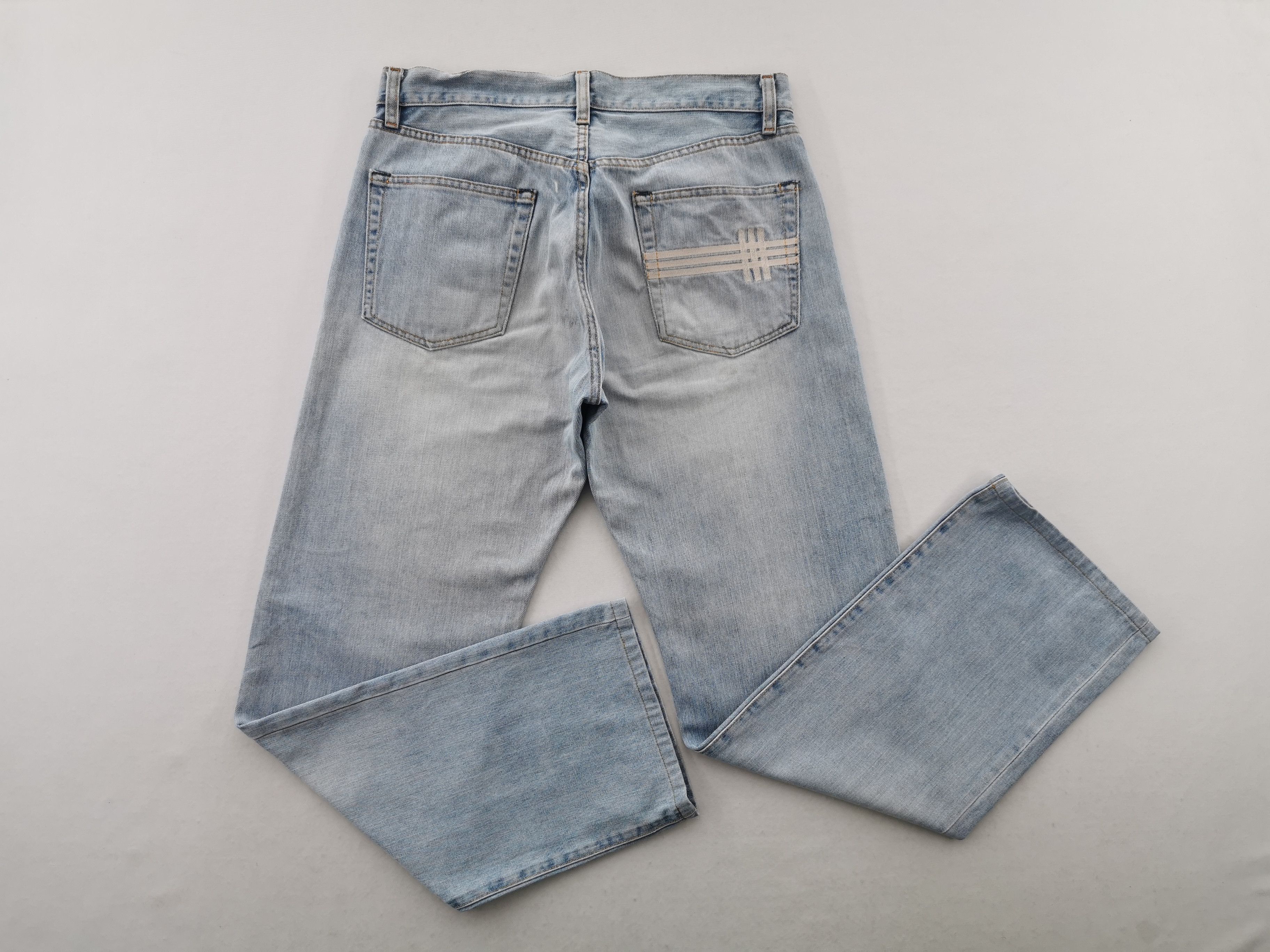 Burberry Distressed Vintage Burberry Denim Made In Japan Size 33 Size US 33 - 1 Thumbnail