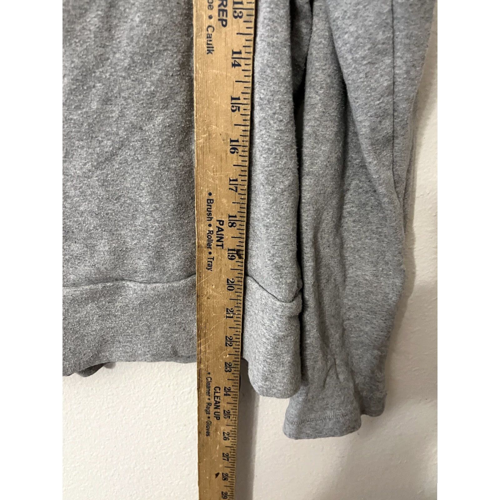 Banana Republic VINTAGE Banana Republic Sweater Women L Gray Full Zip Outdoor, Casual, Travel, 90s? (assumed) Womens Size L / US 10 / IT 46 - 4 Thumbnail
